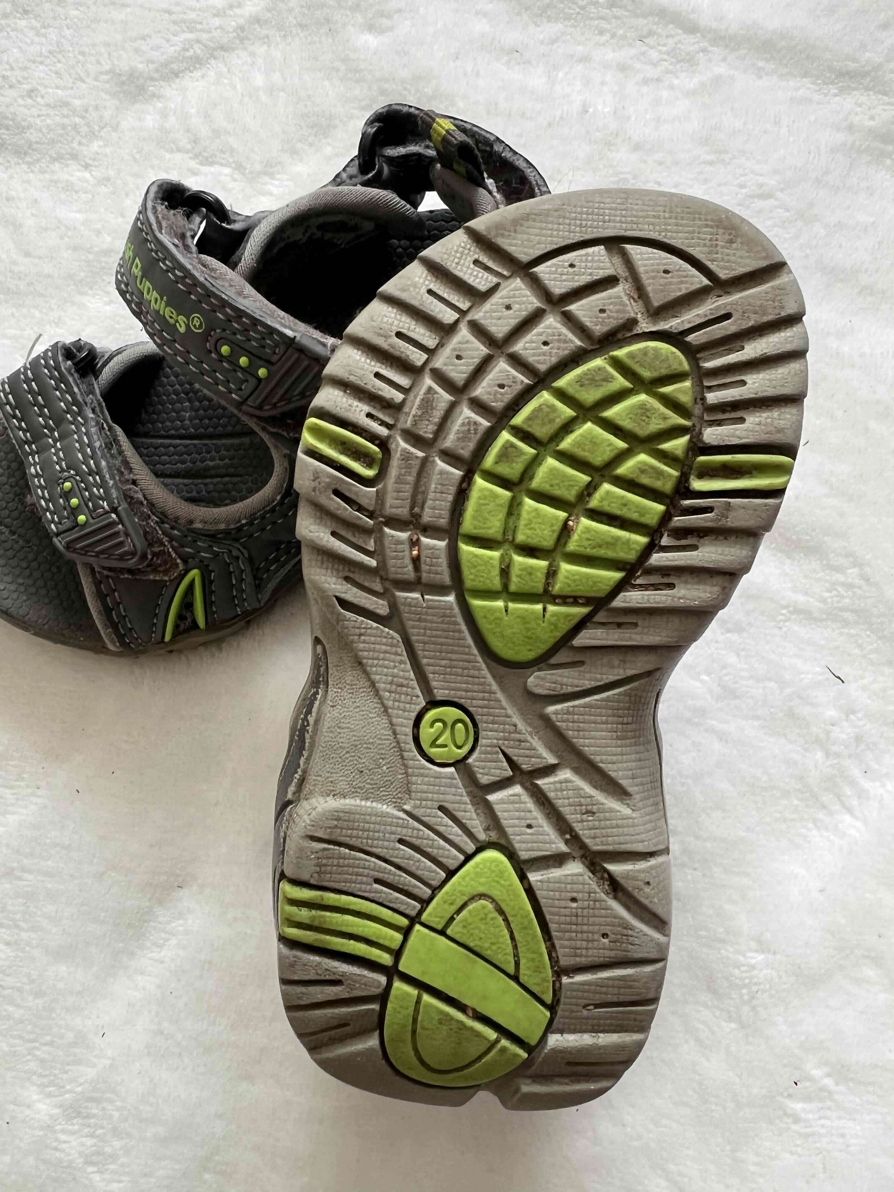 Sandalias infantiles negras Hush Puppies - miniatura 2