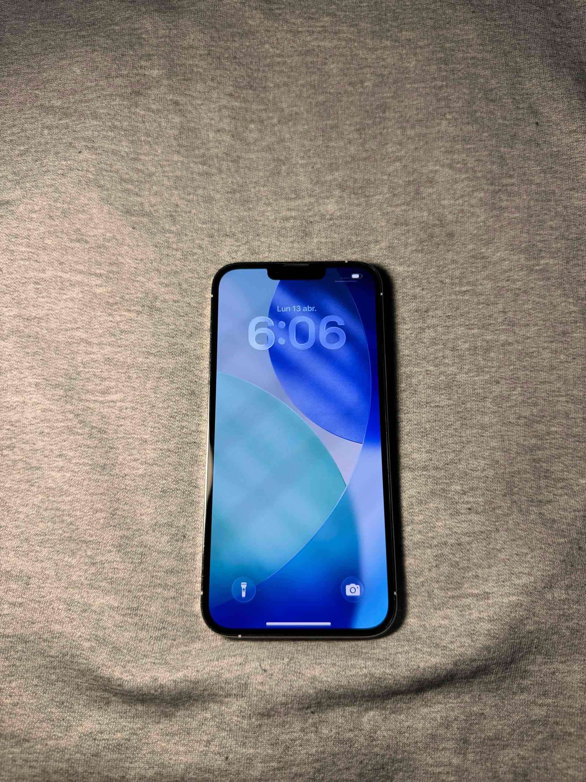 iPhone 13 Pro Max es de 128GN - 1