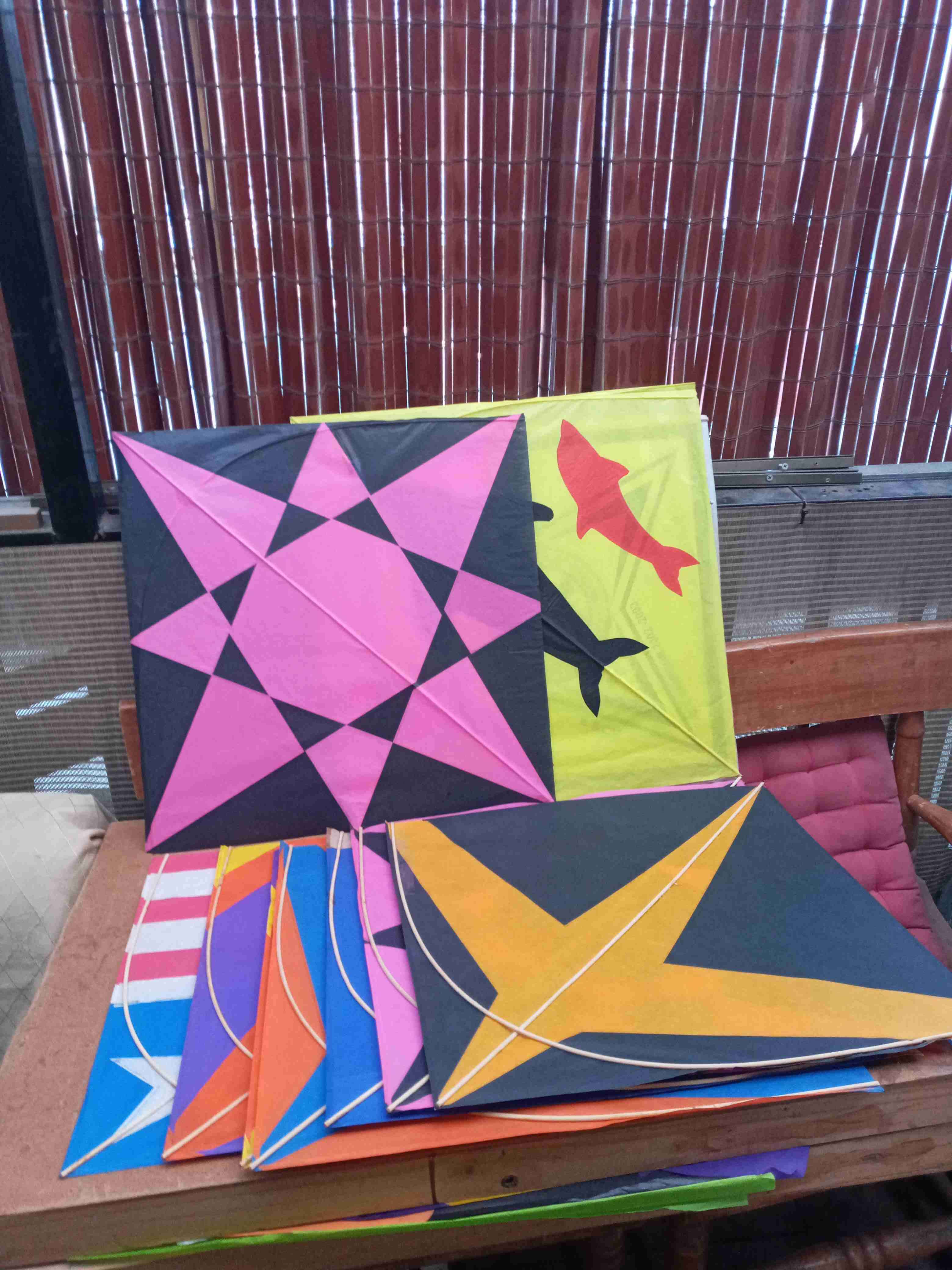 Volantínes calados medio pavo - miniatura 3