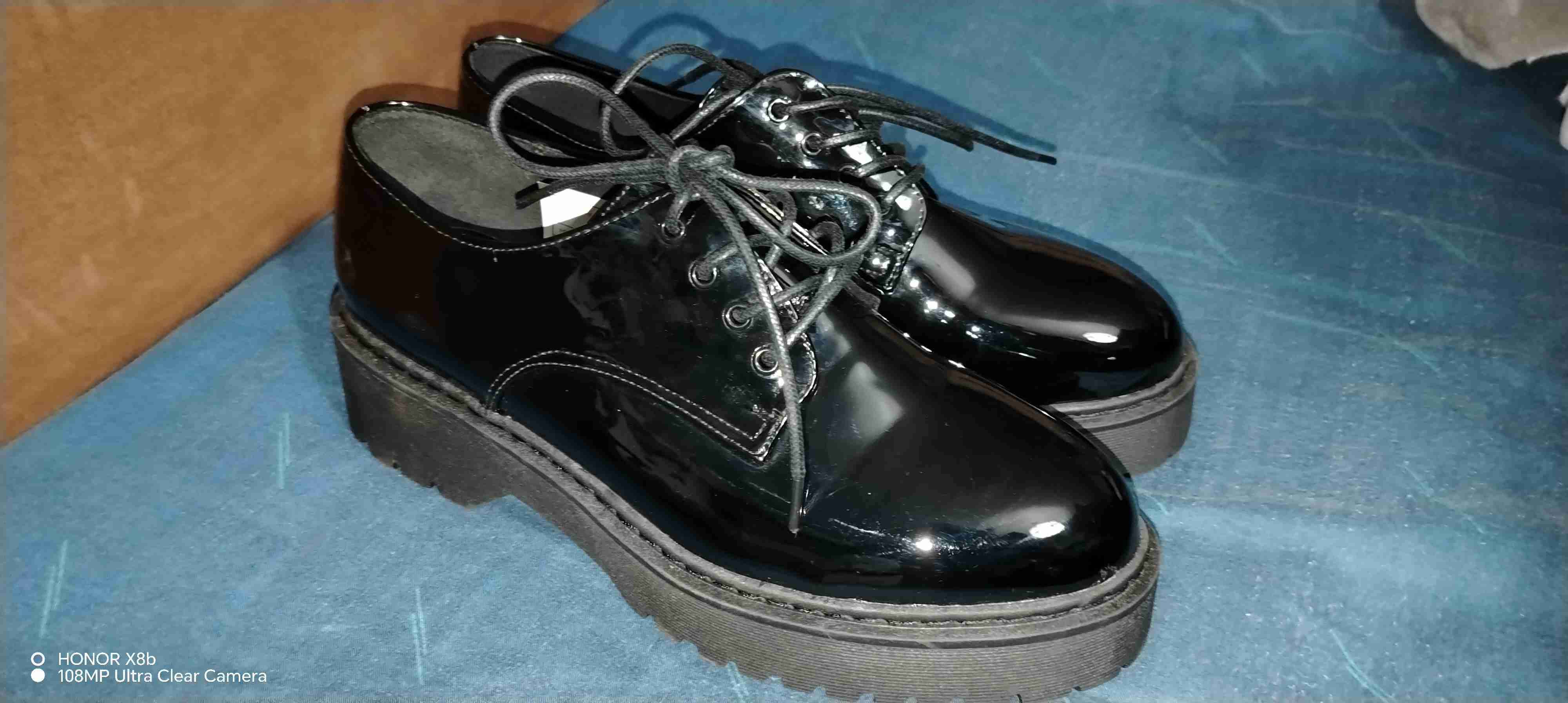 Zapatos negros de charol - 3