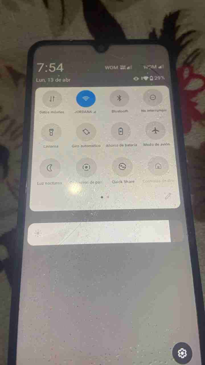 Teléfono Redmi negro en buen estado - miniatura 3