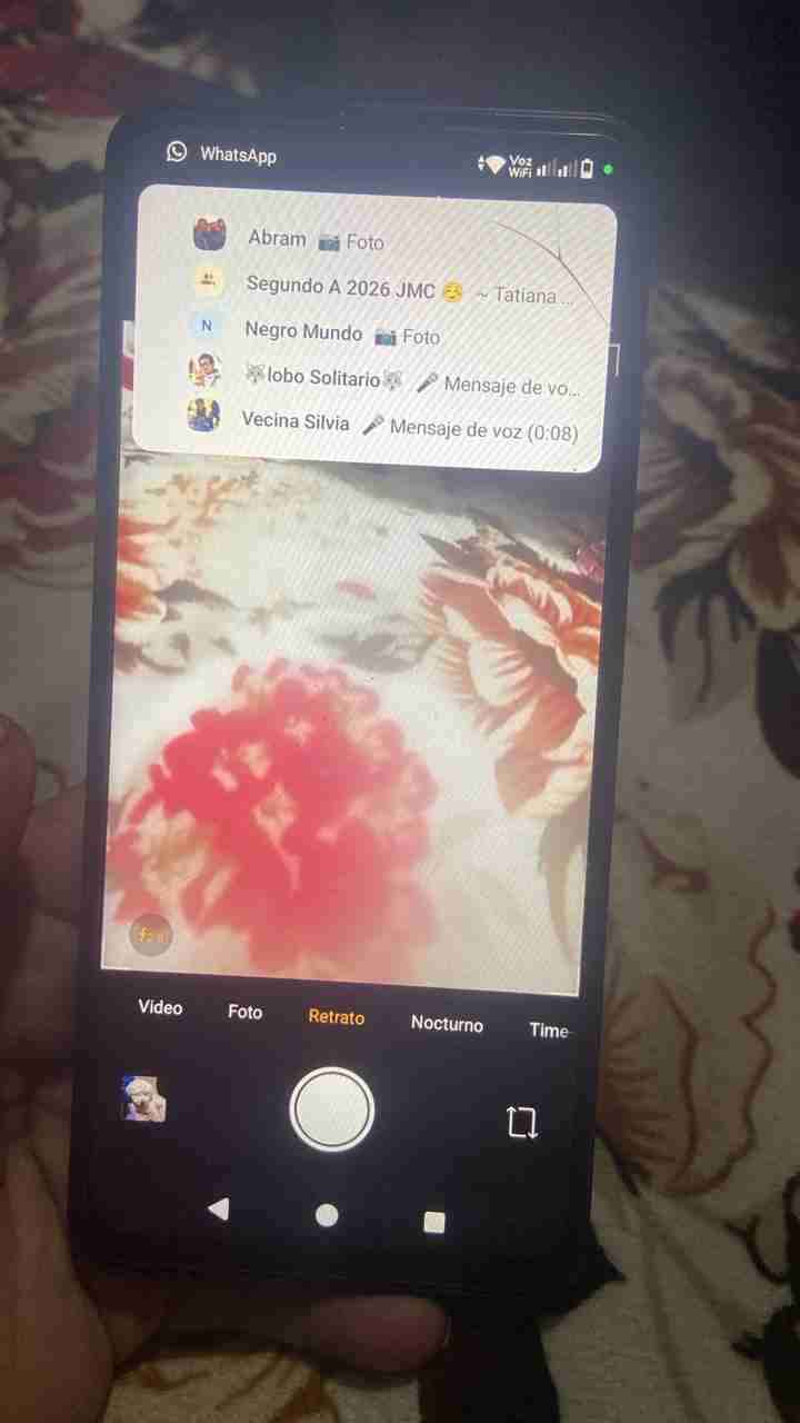 Teléfono Redmi negro en buen estado - miniatura 5