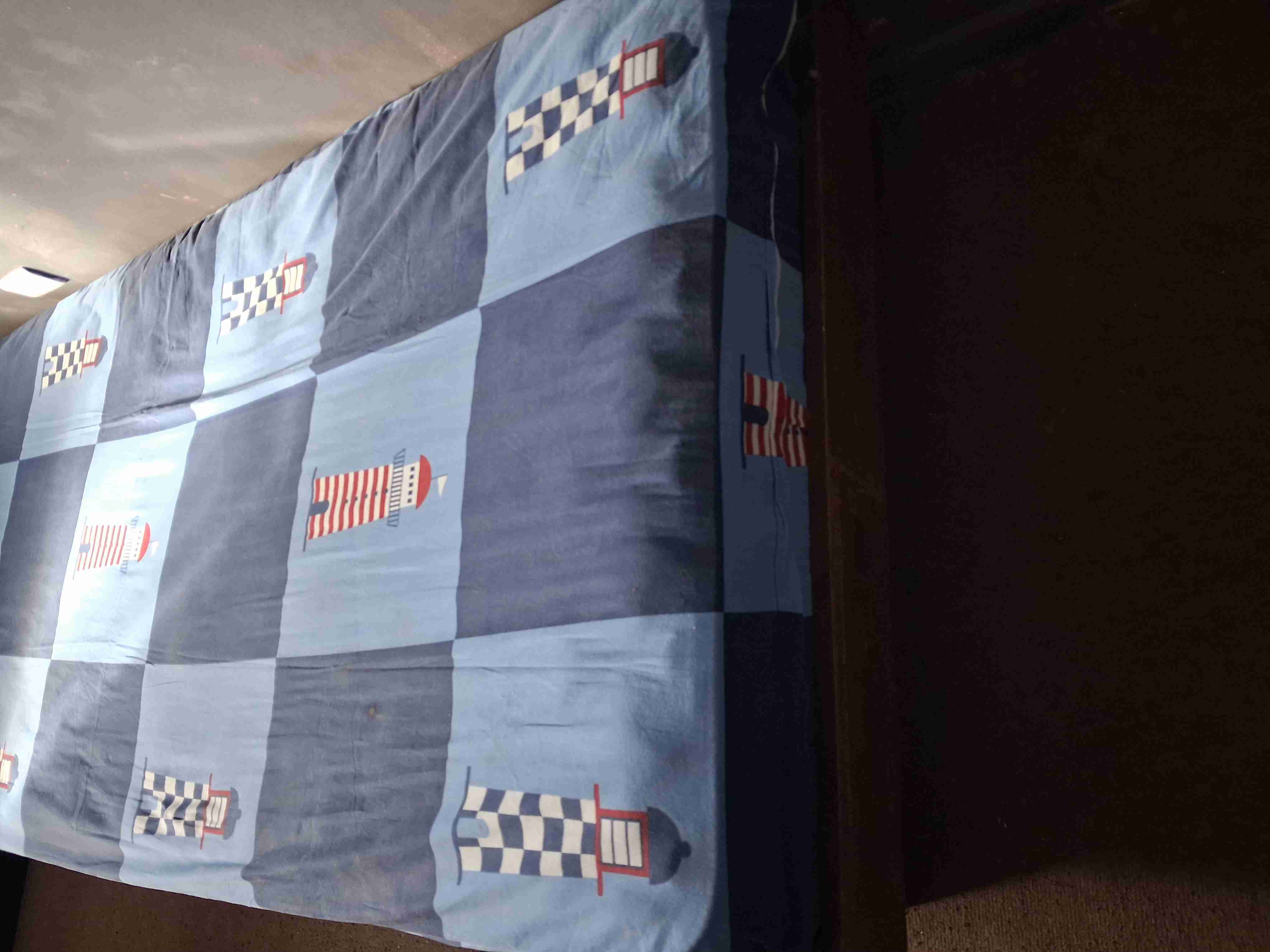 Cama individual de madera - 2