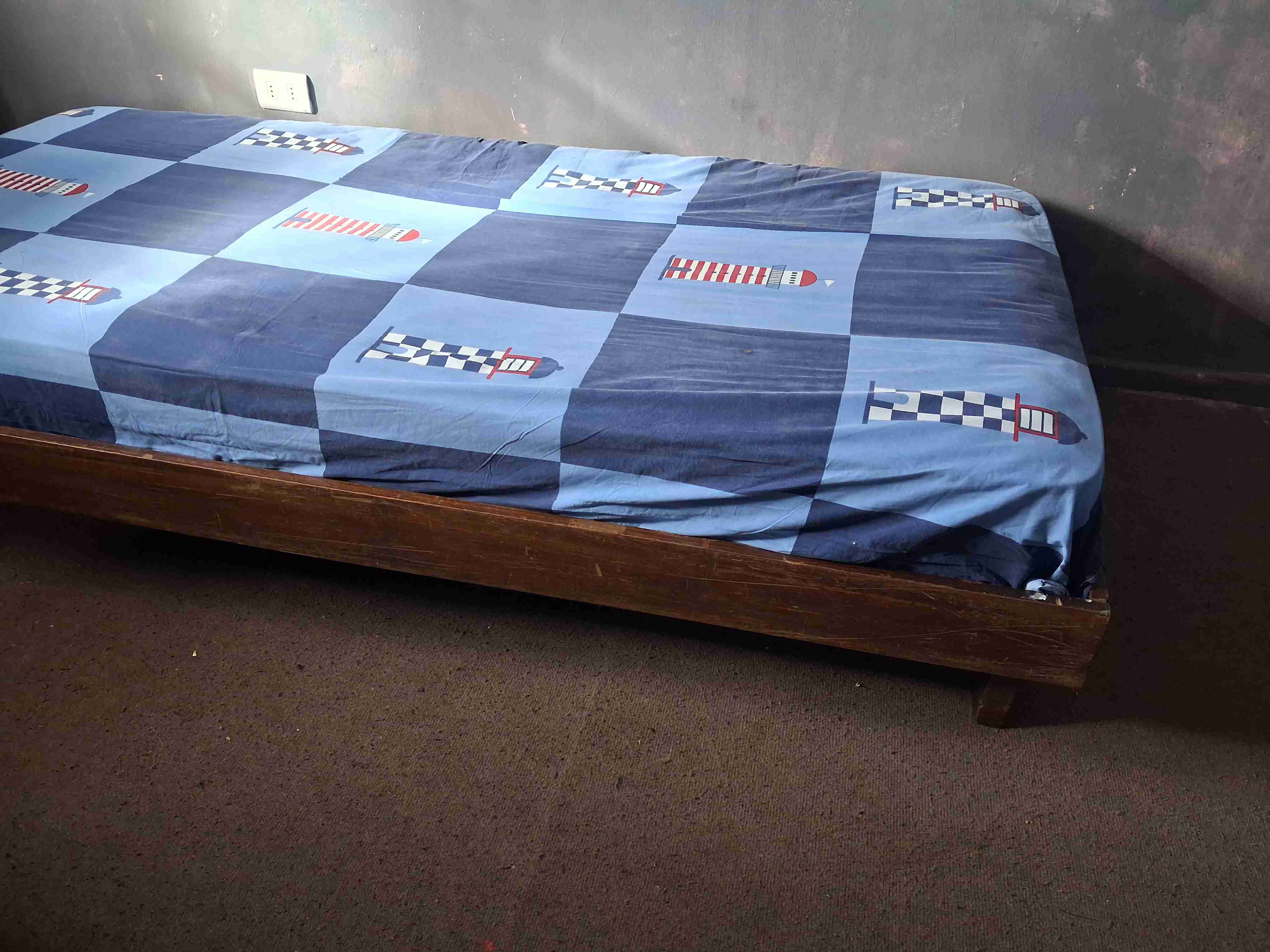 Cama individual de madera - 4