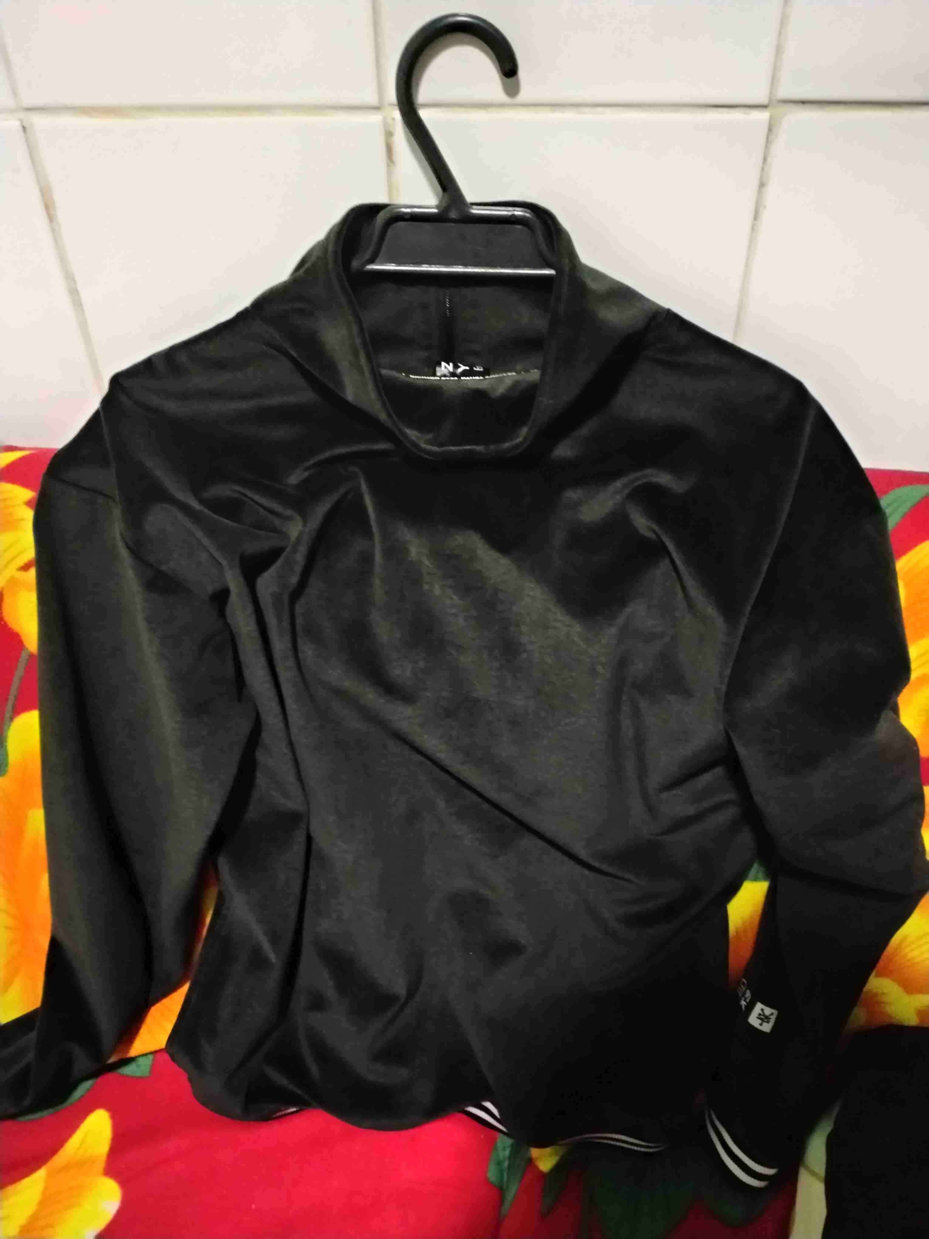 Polerón negro unisex con logo marca zoo York - miniatura 2