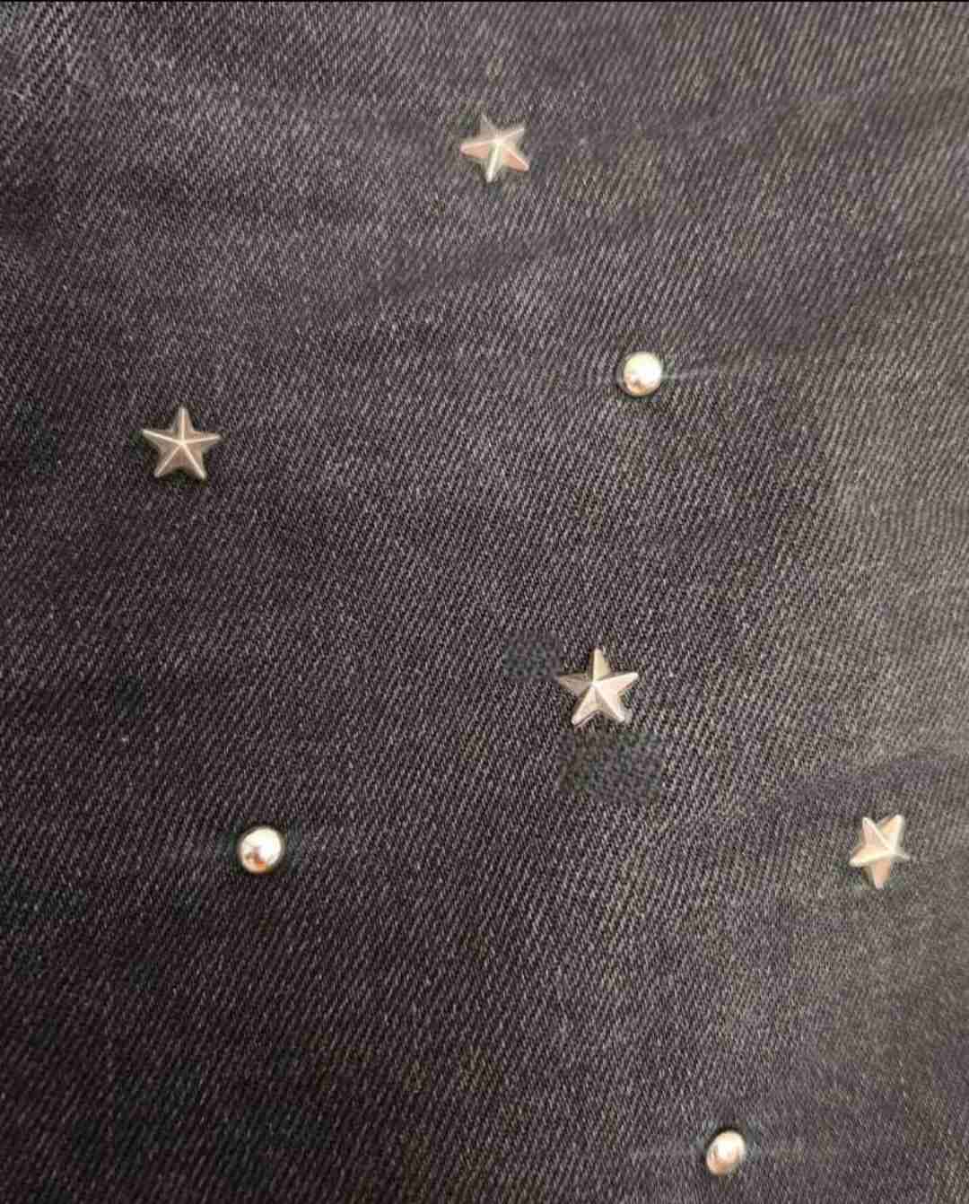 Falda negra con estrellas - 2