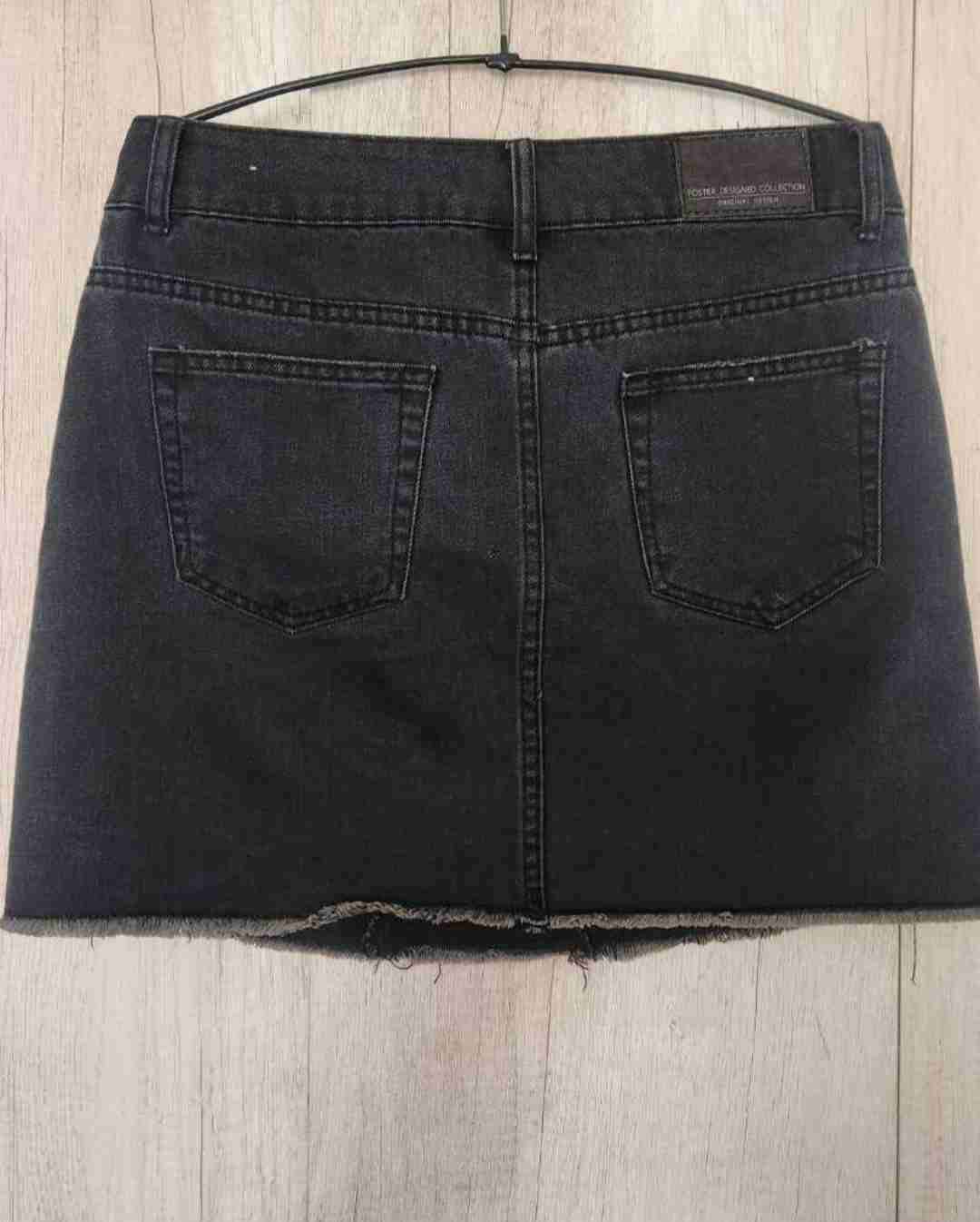 Falda negra con estrellas - 3