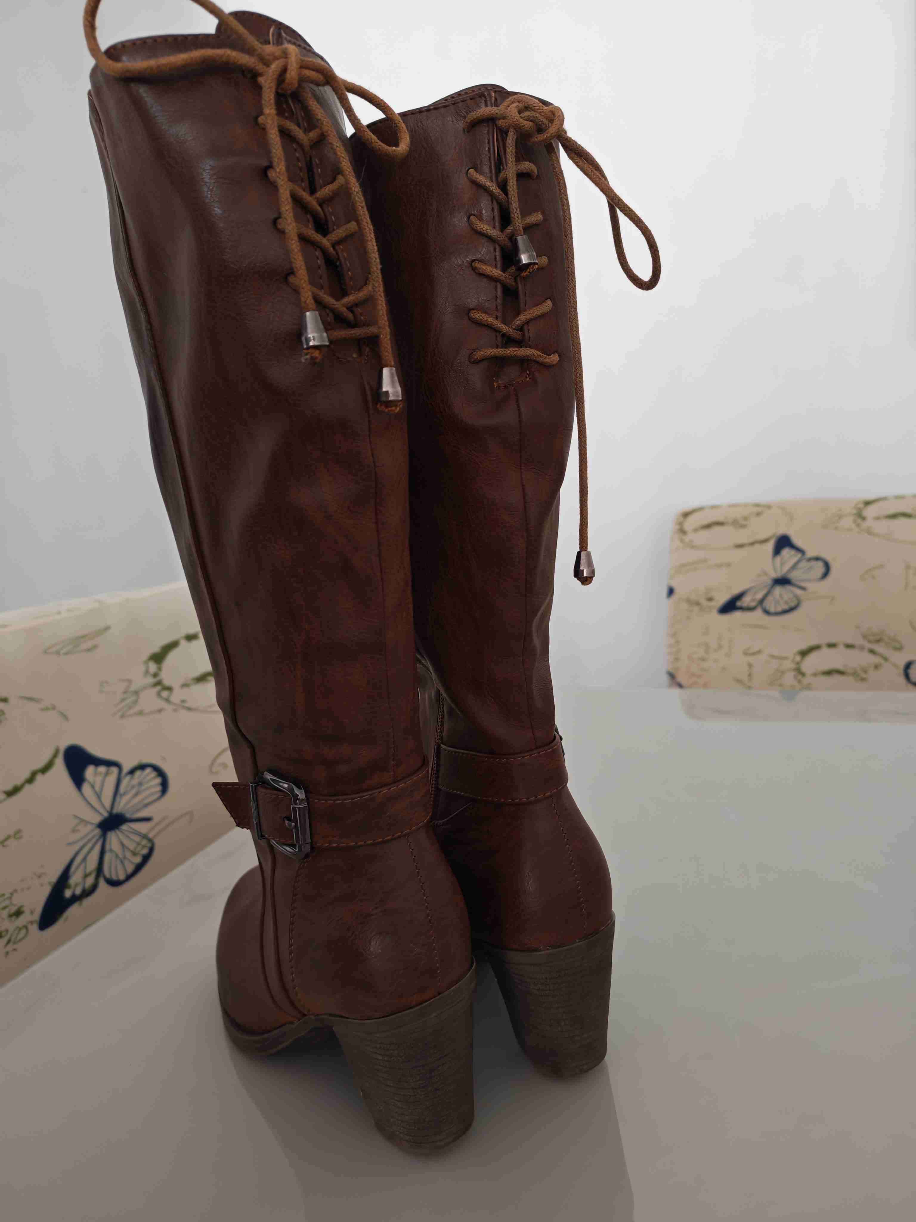 Botas largas de cuero marrón - 2