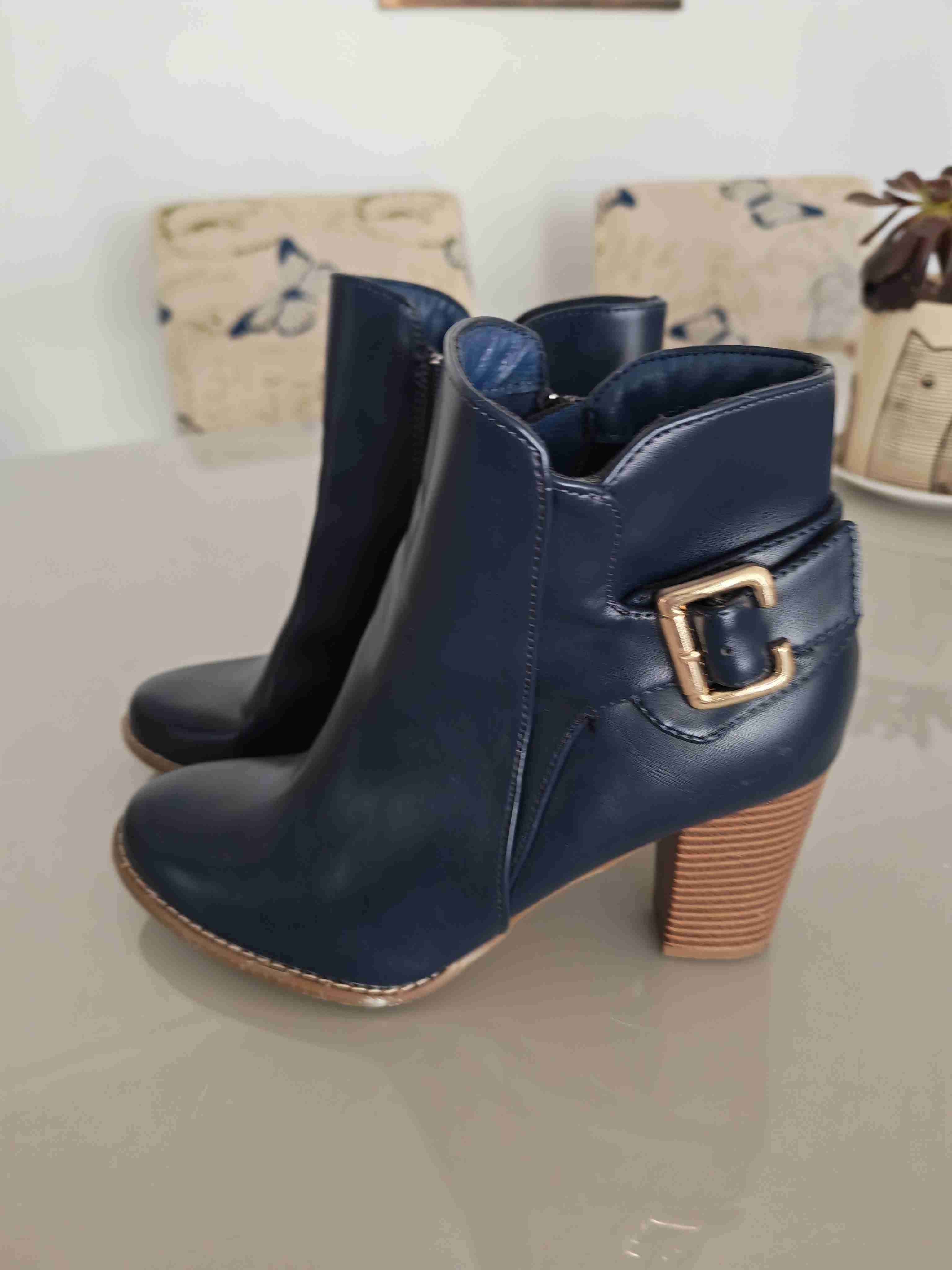 Botines azules con tacón - 2