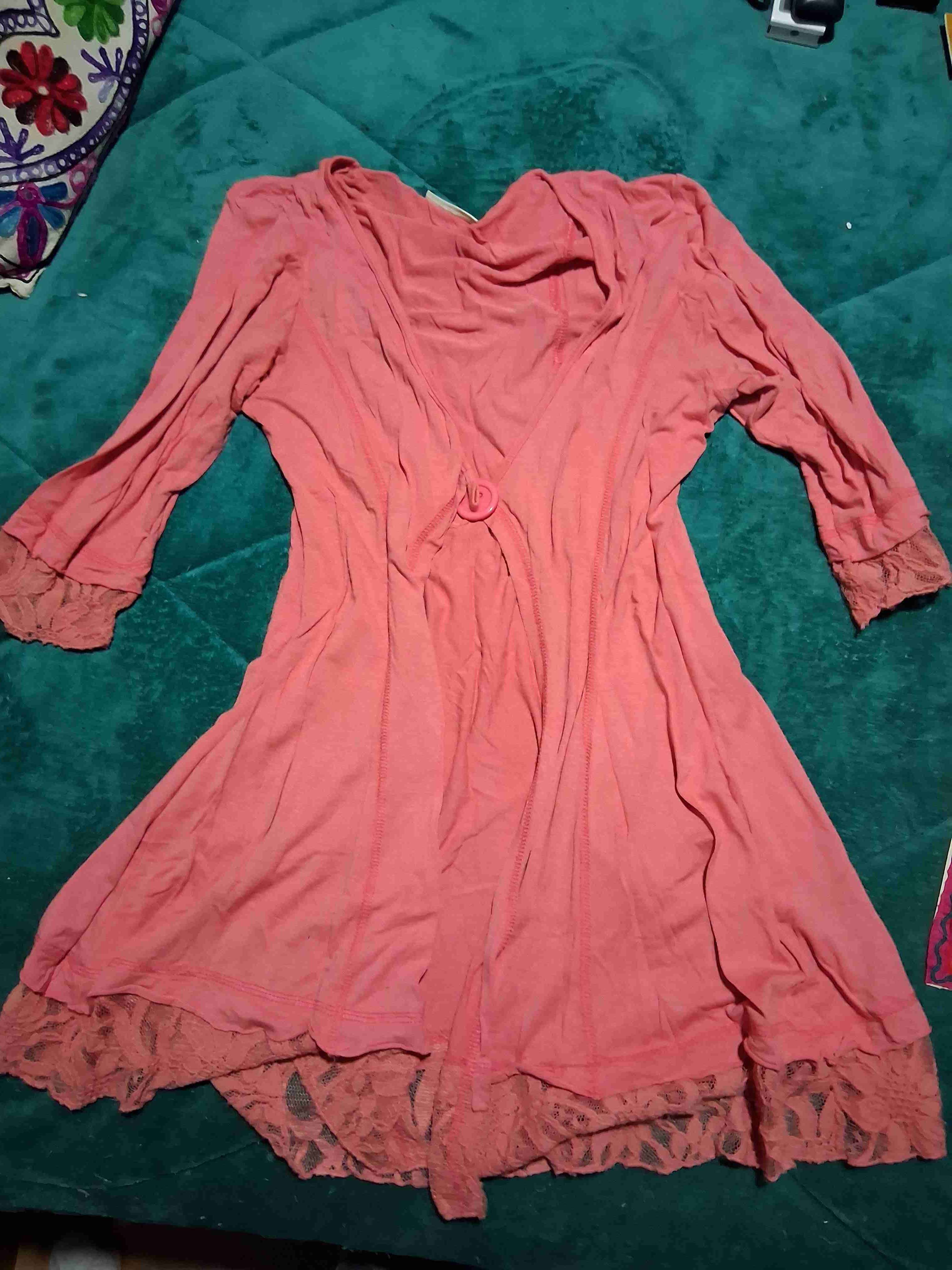 Vestido coral con encaje - miniatura 2