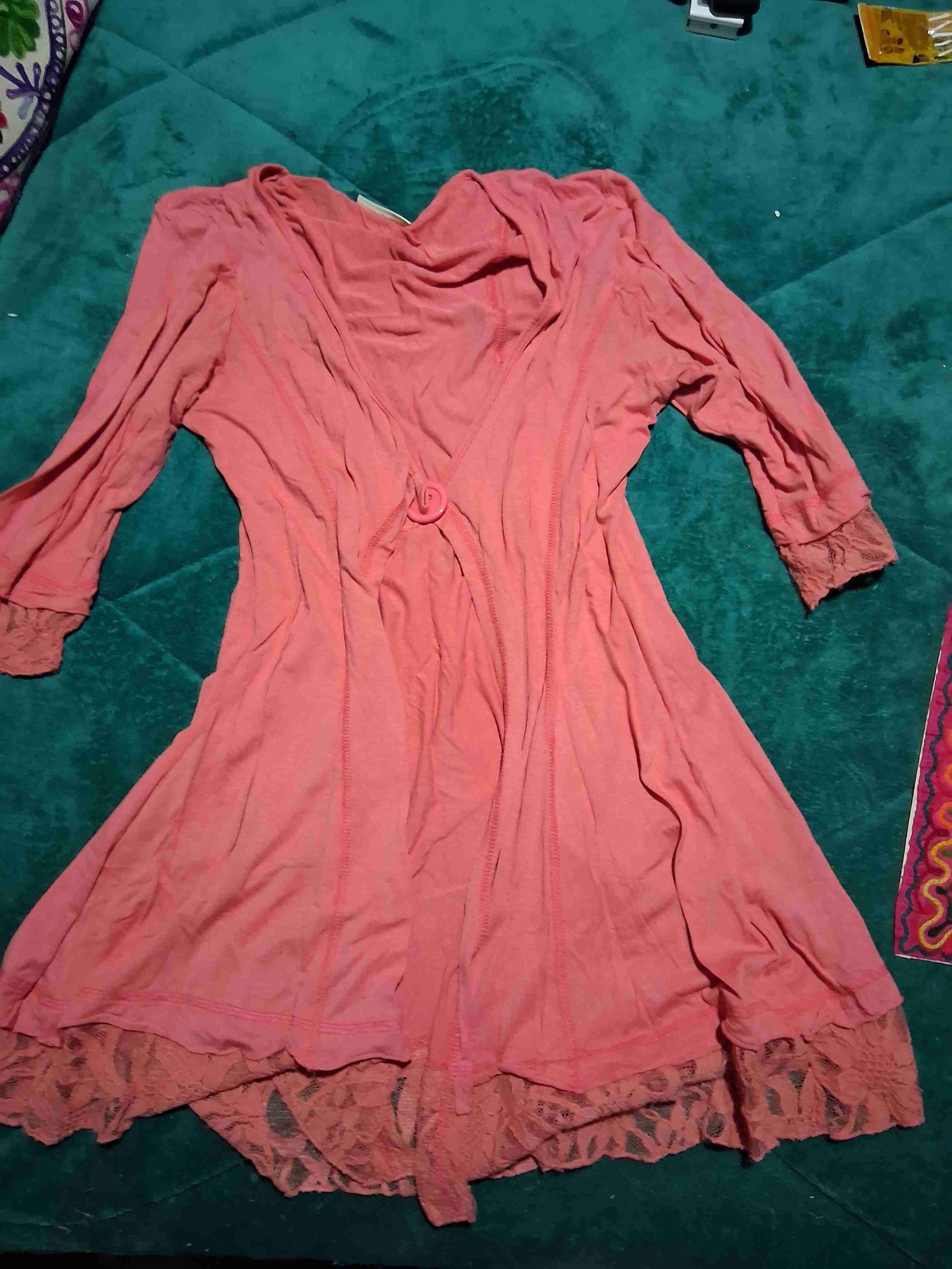 Vestido coral con encaje - miniatura 3