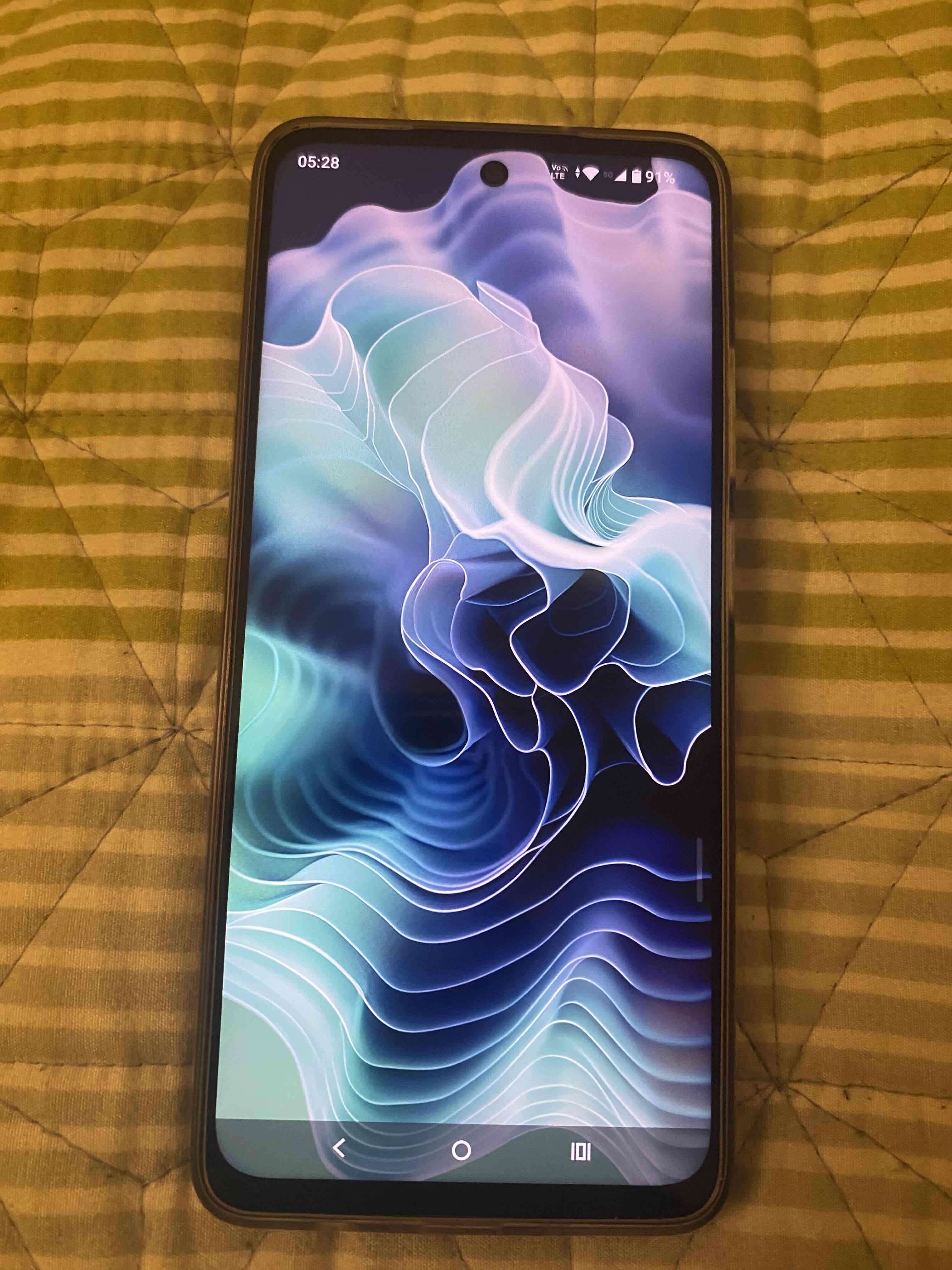 Celular Motorola G35 Semi Nuevo 5g de 128GB - miniatura 4