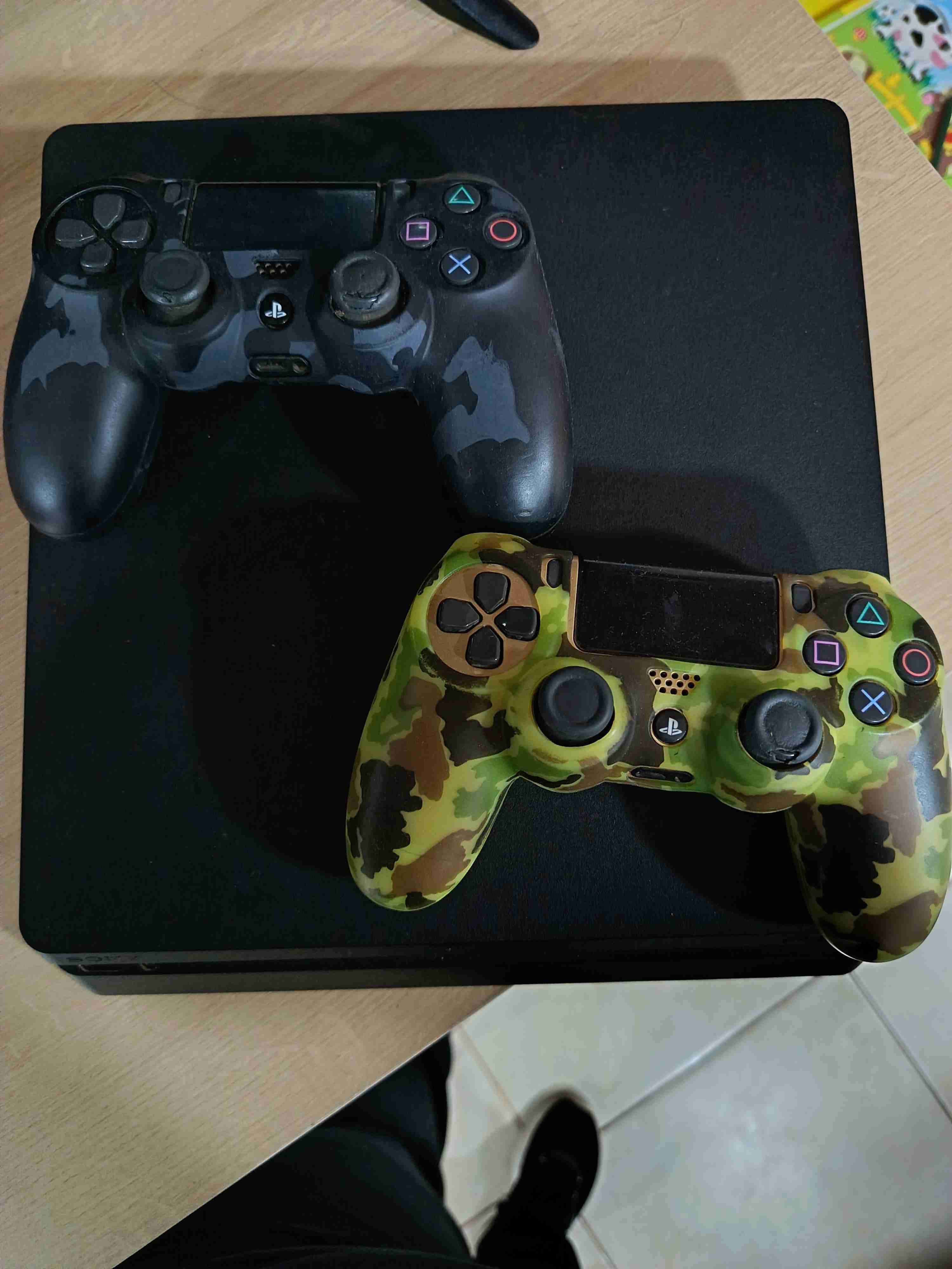 Consola PlayStation 4 Slim Negra - miniatura 6