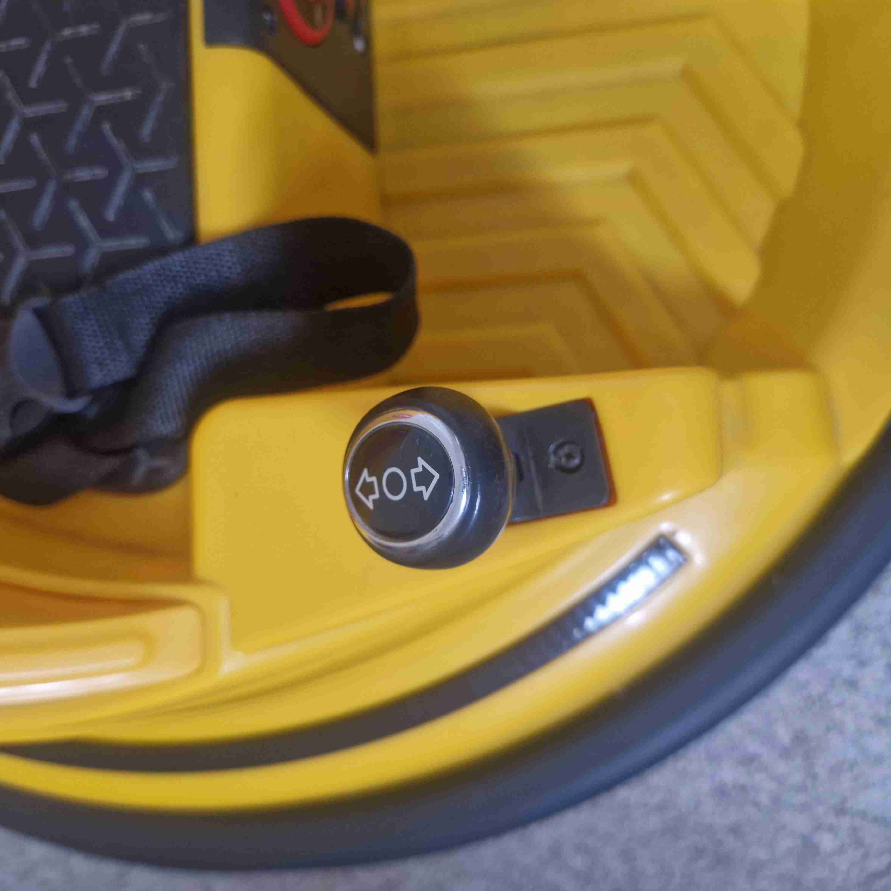 Auto a control remoto - 5