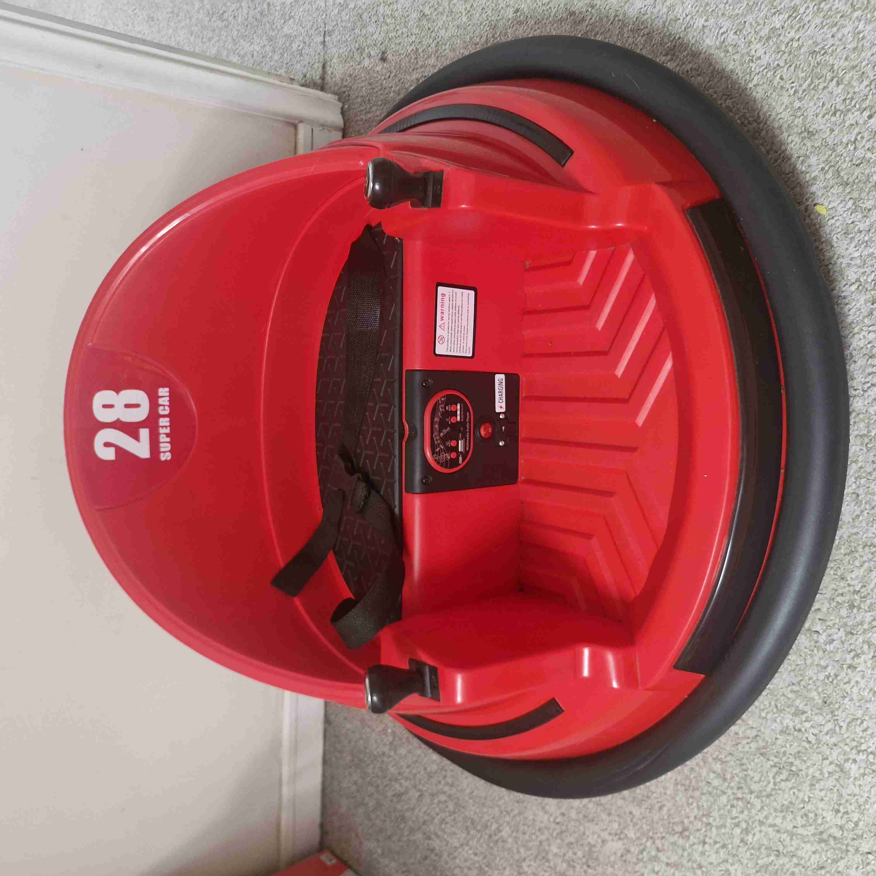 Auto de choque eléctrico rojo - miniatura 4