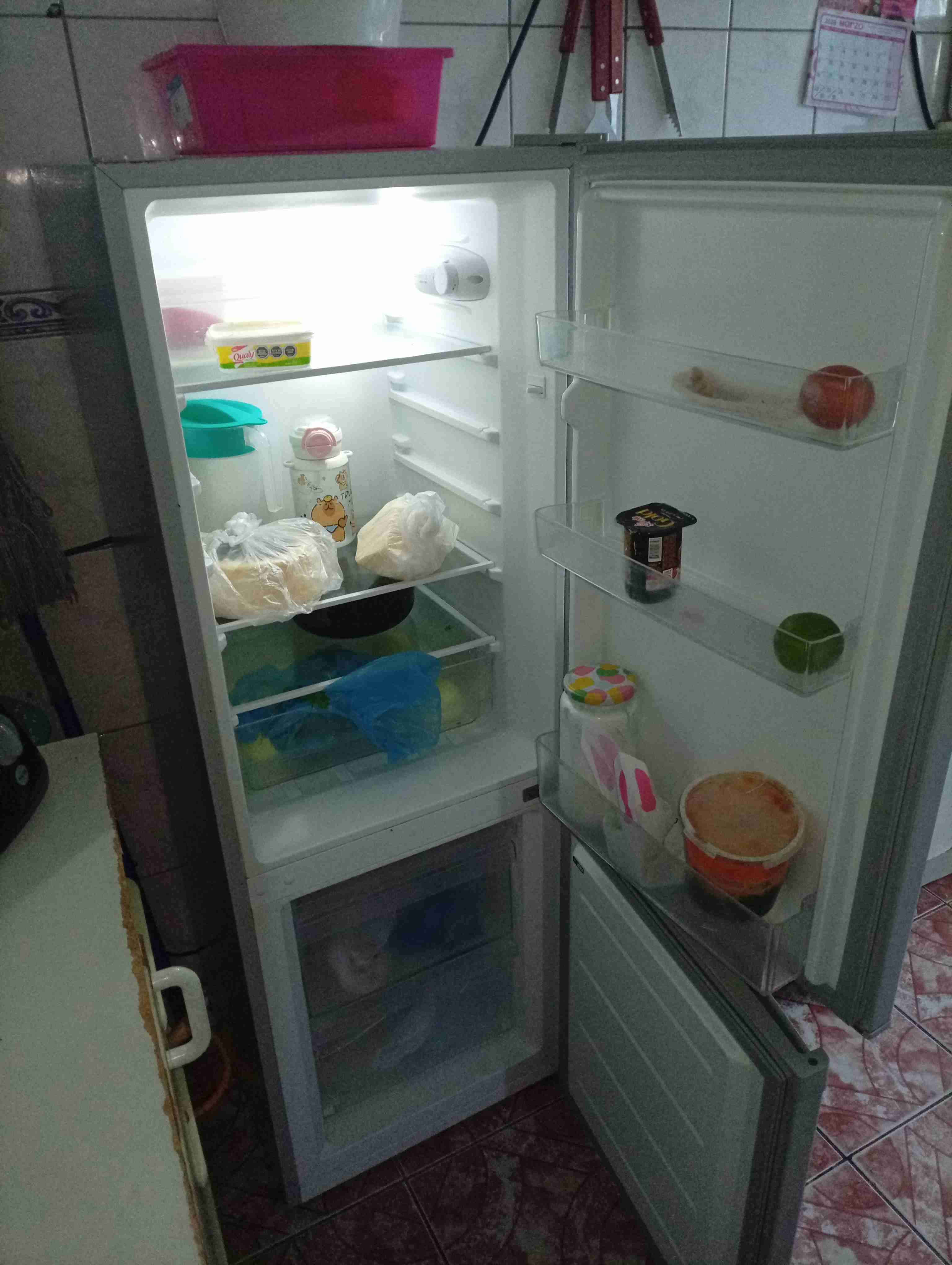 Cocina a gas con horno Midea - miniatura 3