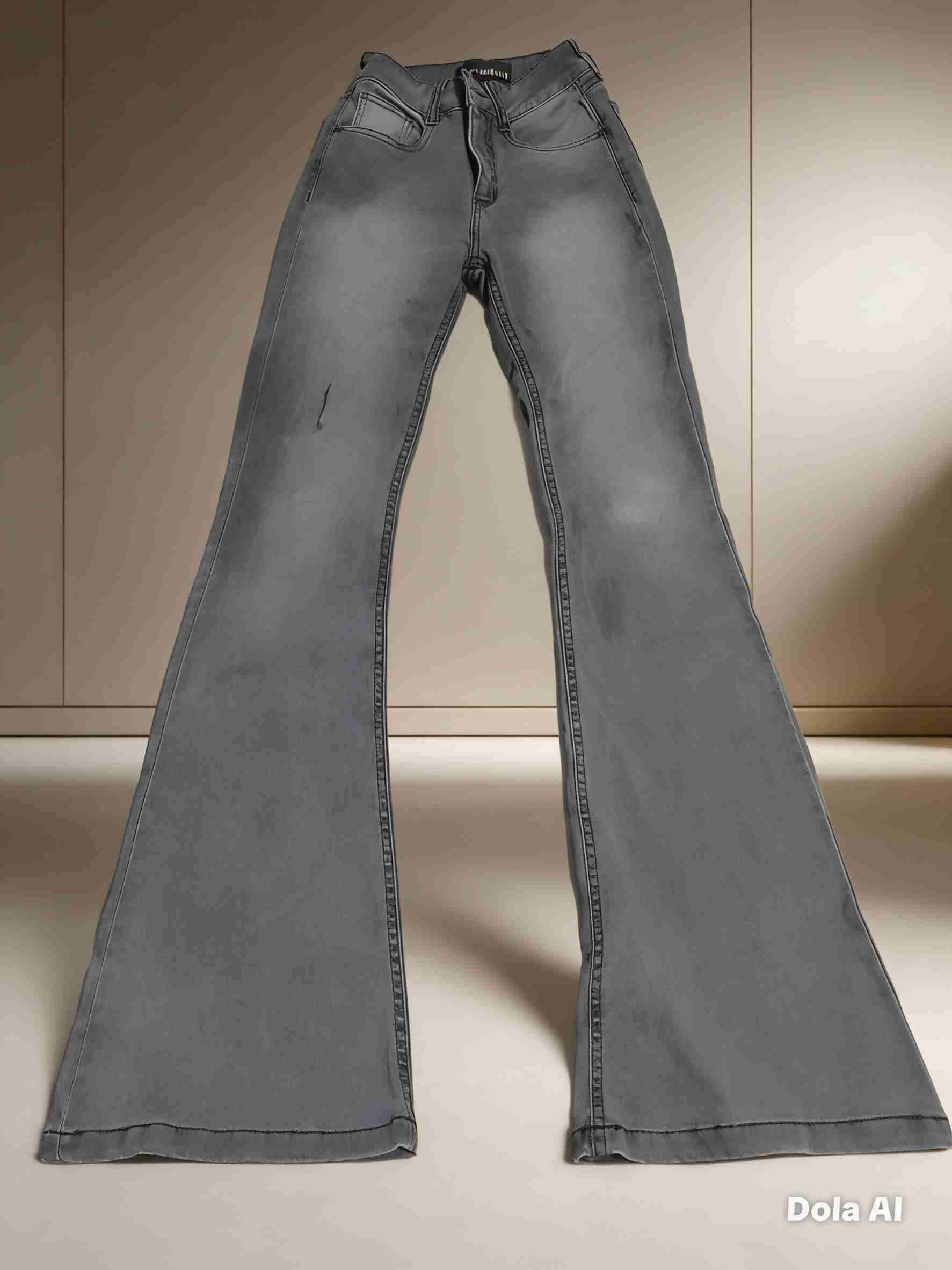Jeans gris acampanados - 1