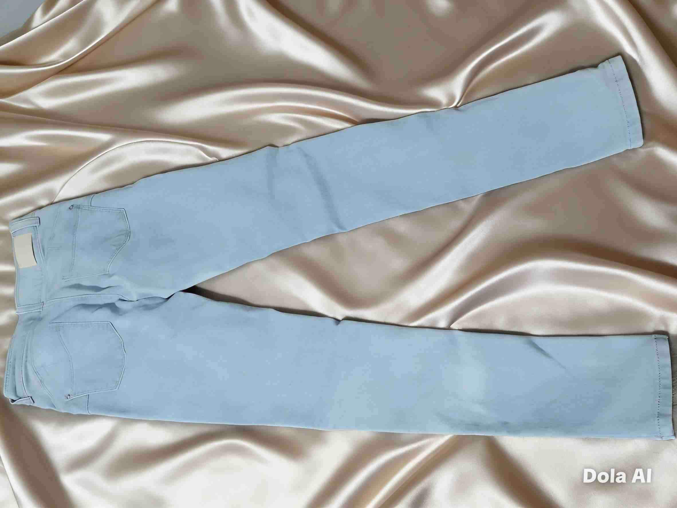 Jeans ajustados celestes - 2