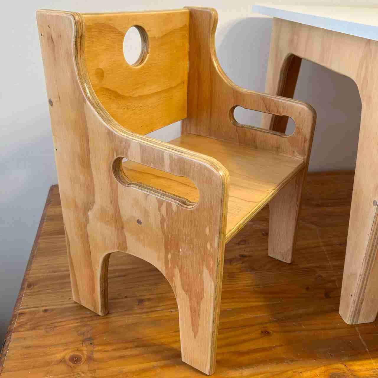 Juego de mueble infantil de madera - miniatura 2