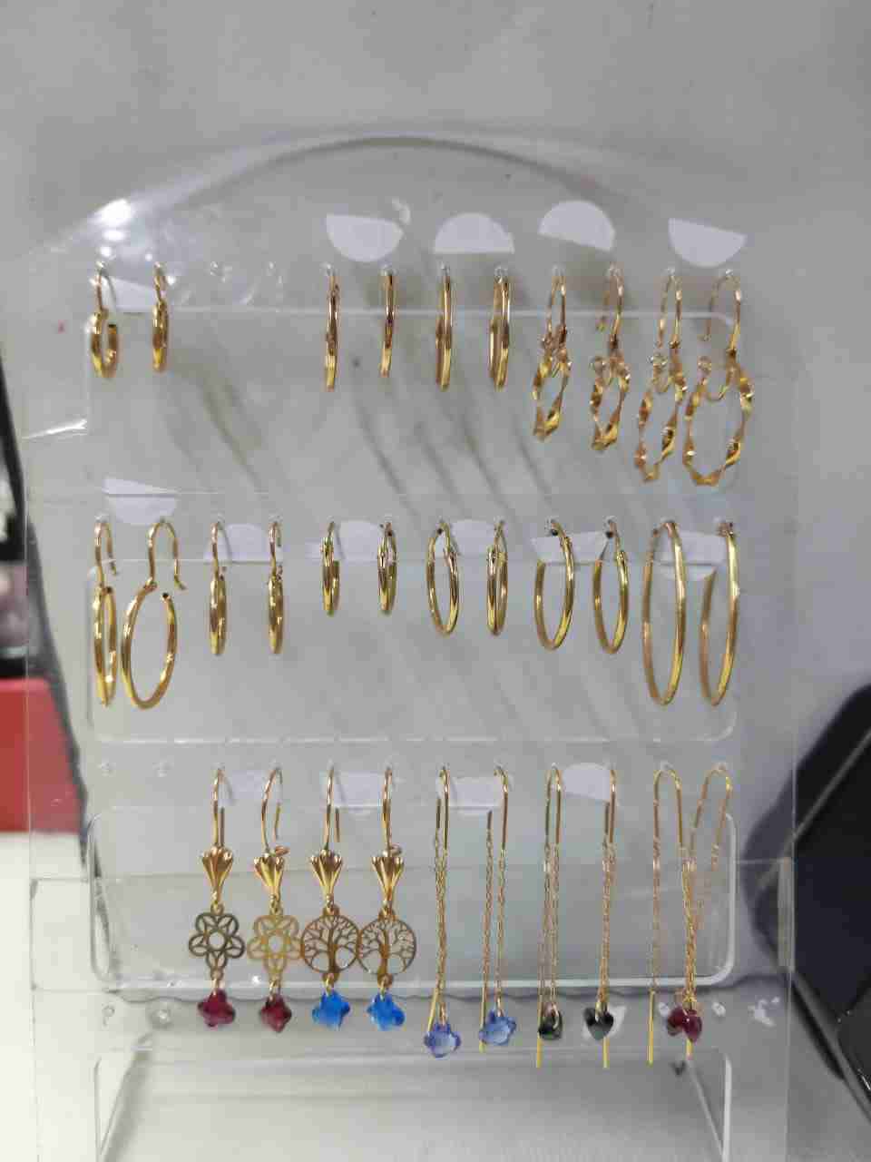 Anillos dorados con base ovalada - miniatura 4