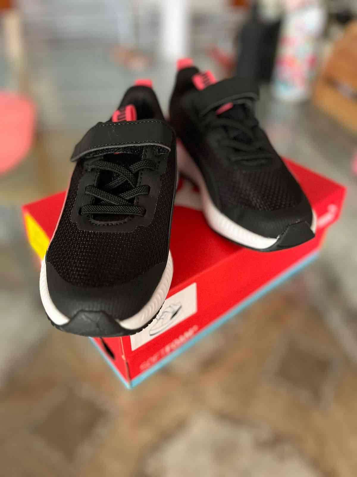 Zapatillas deportivas negras - miniatura 1