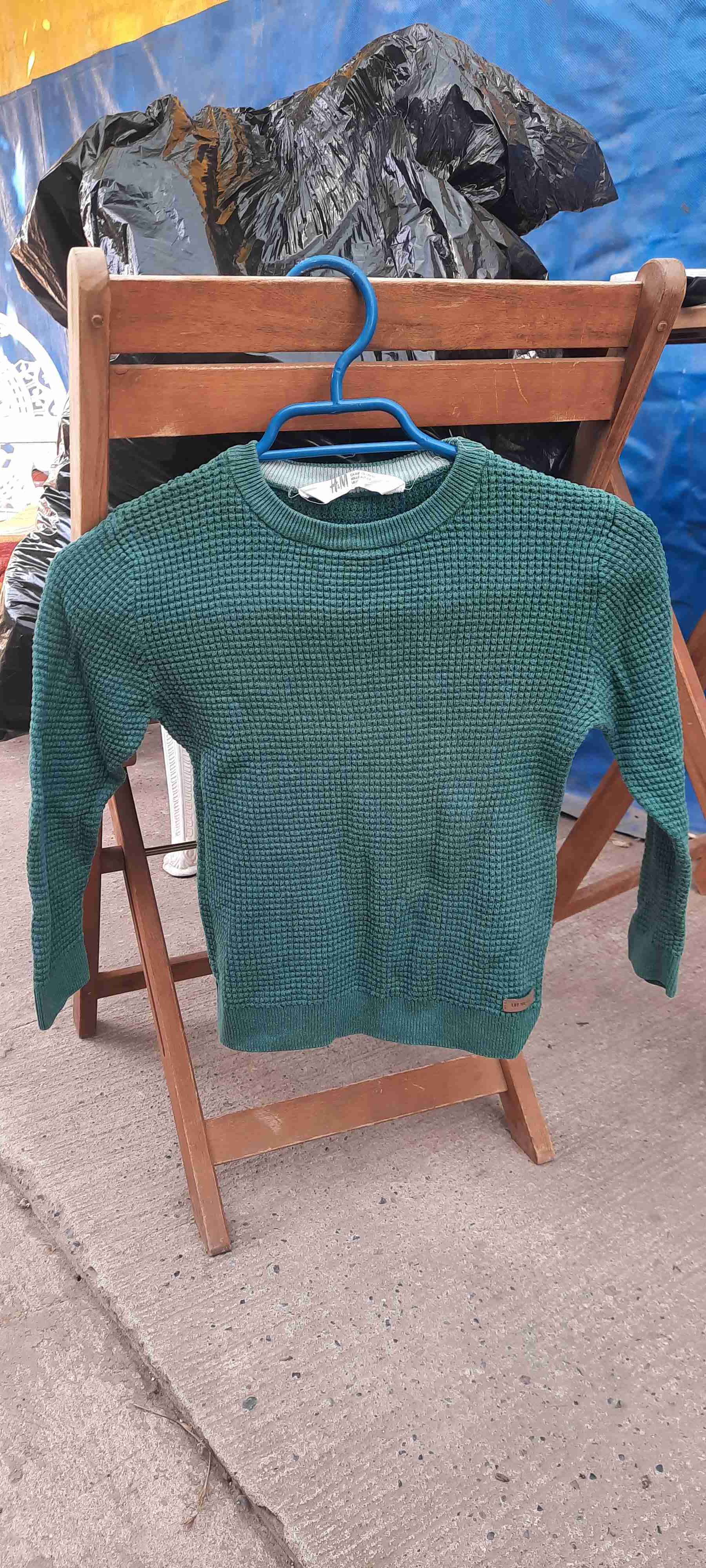 Suéter verde de punto - 1