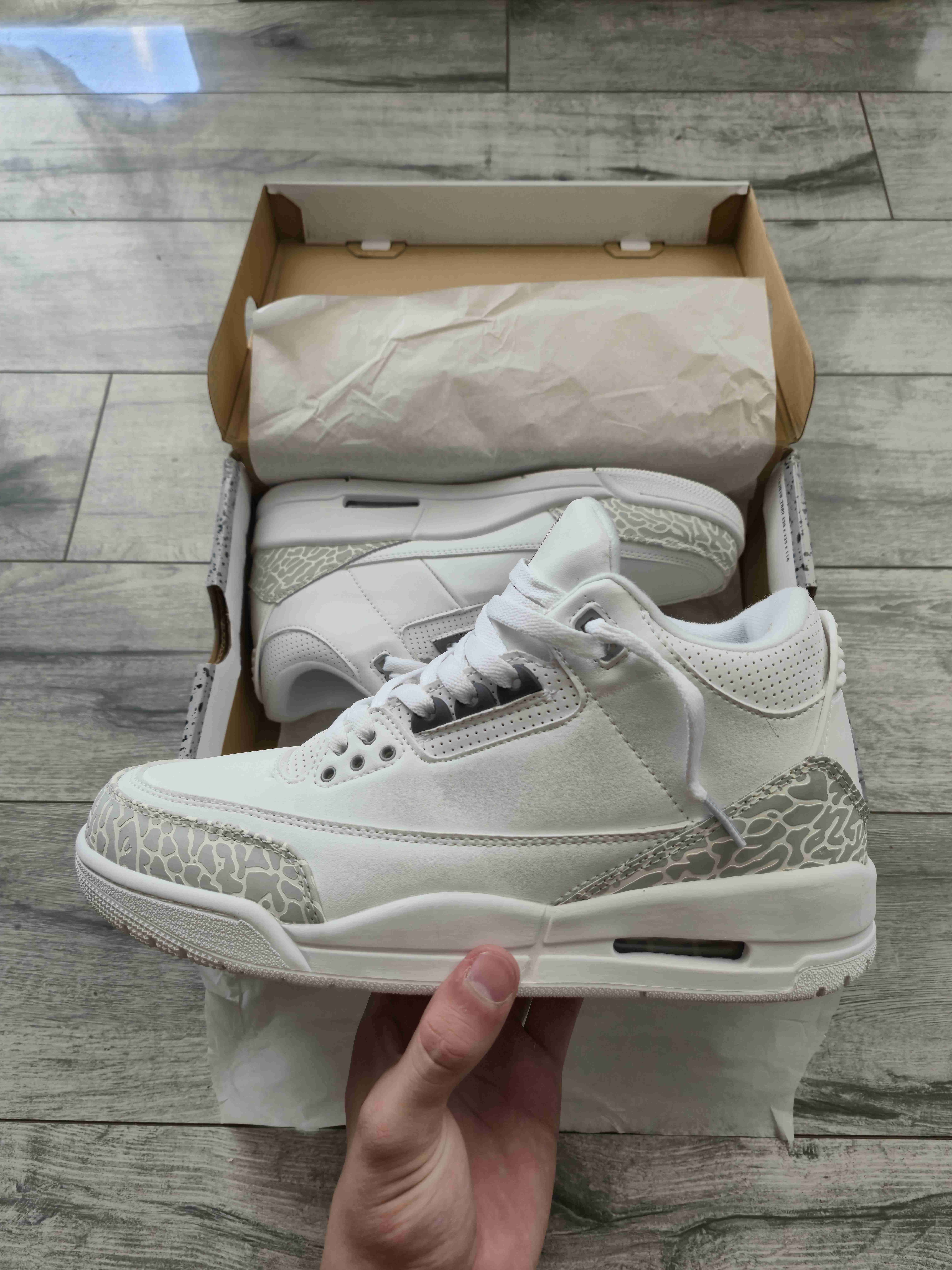 Jordan Retro 3 - 2