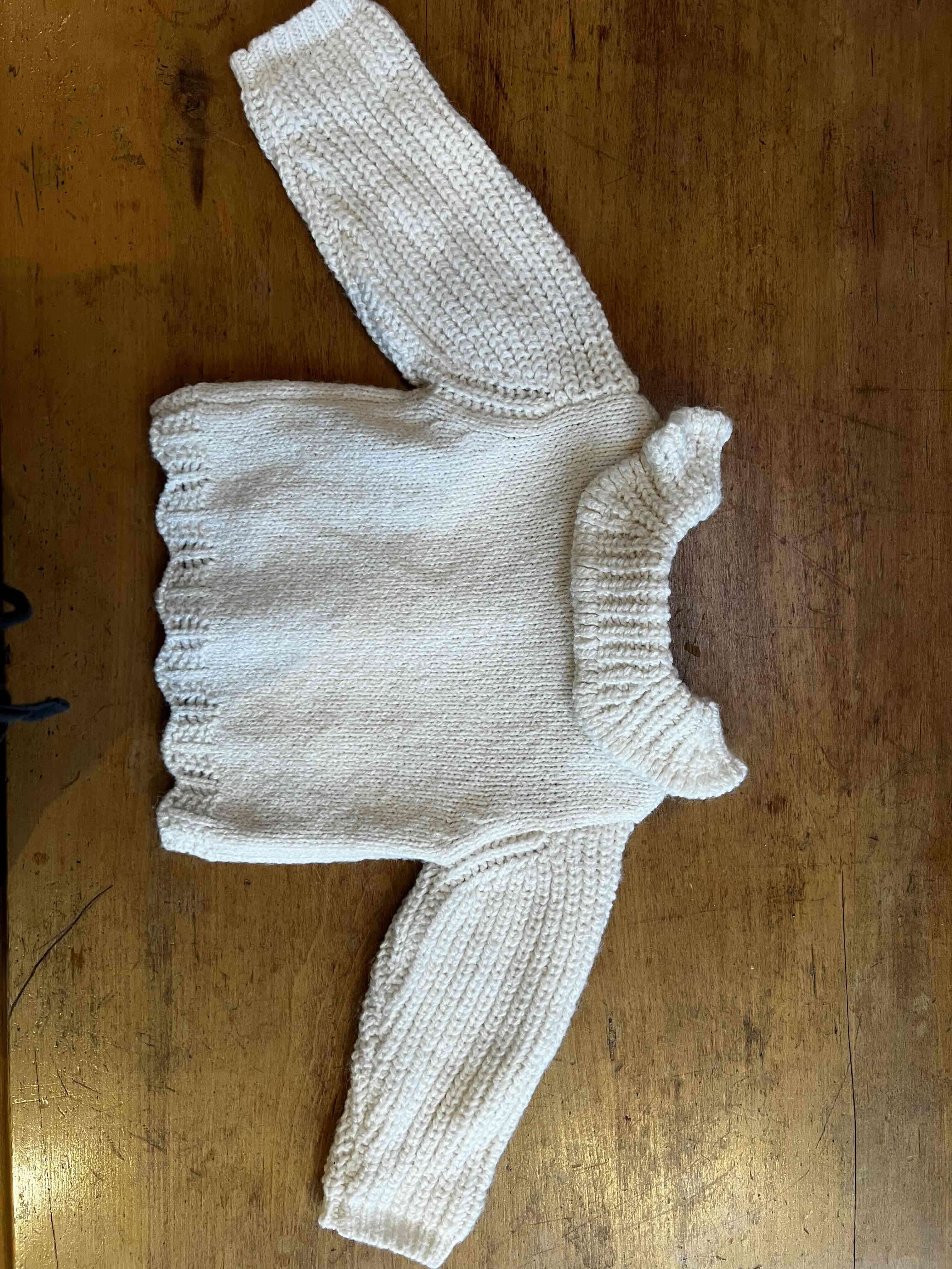 Suéter blanco para bebé - 3