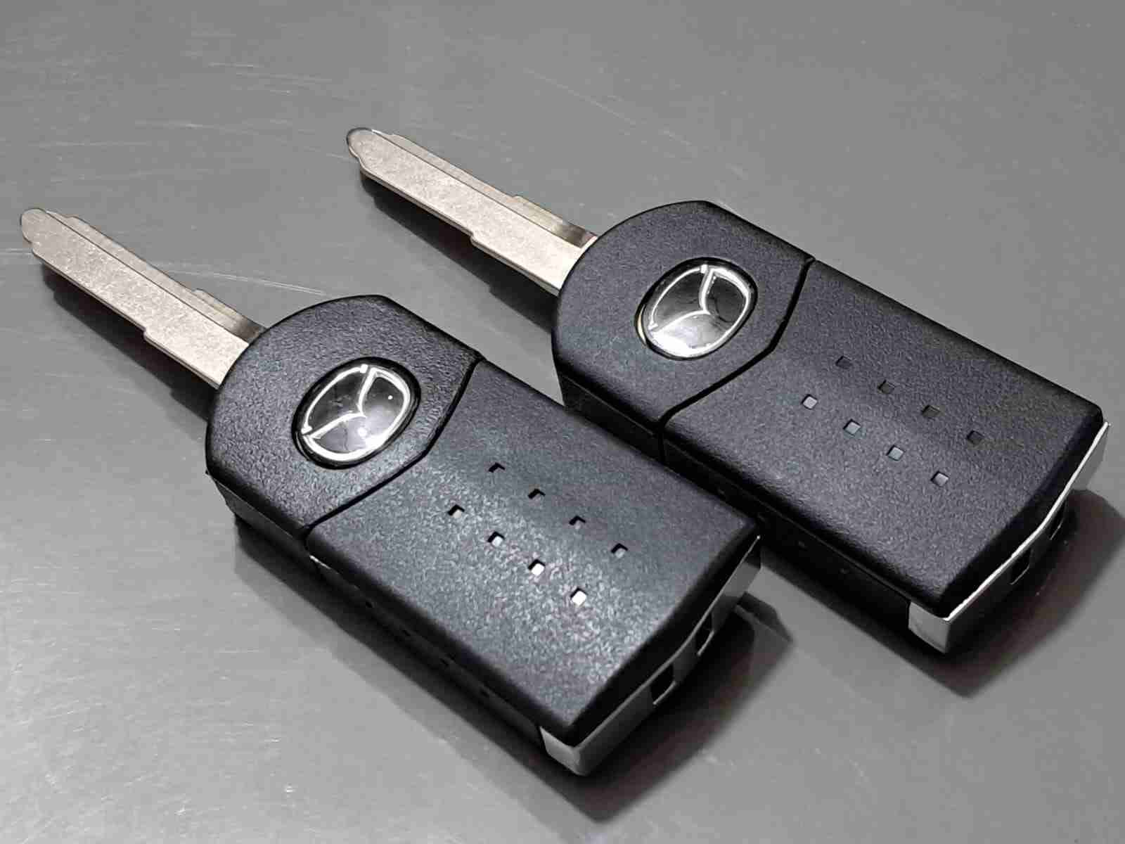 Llaves de auto Mazda - 1