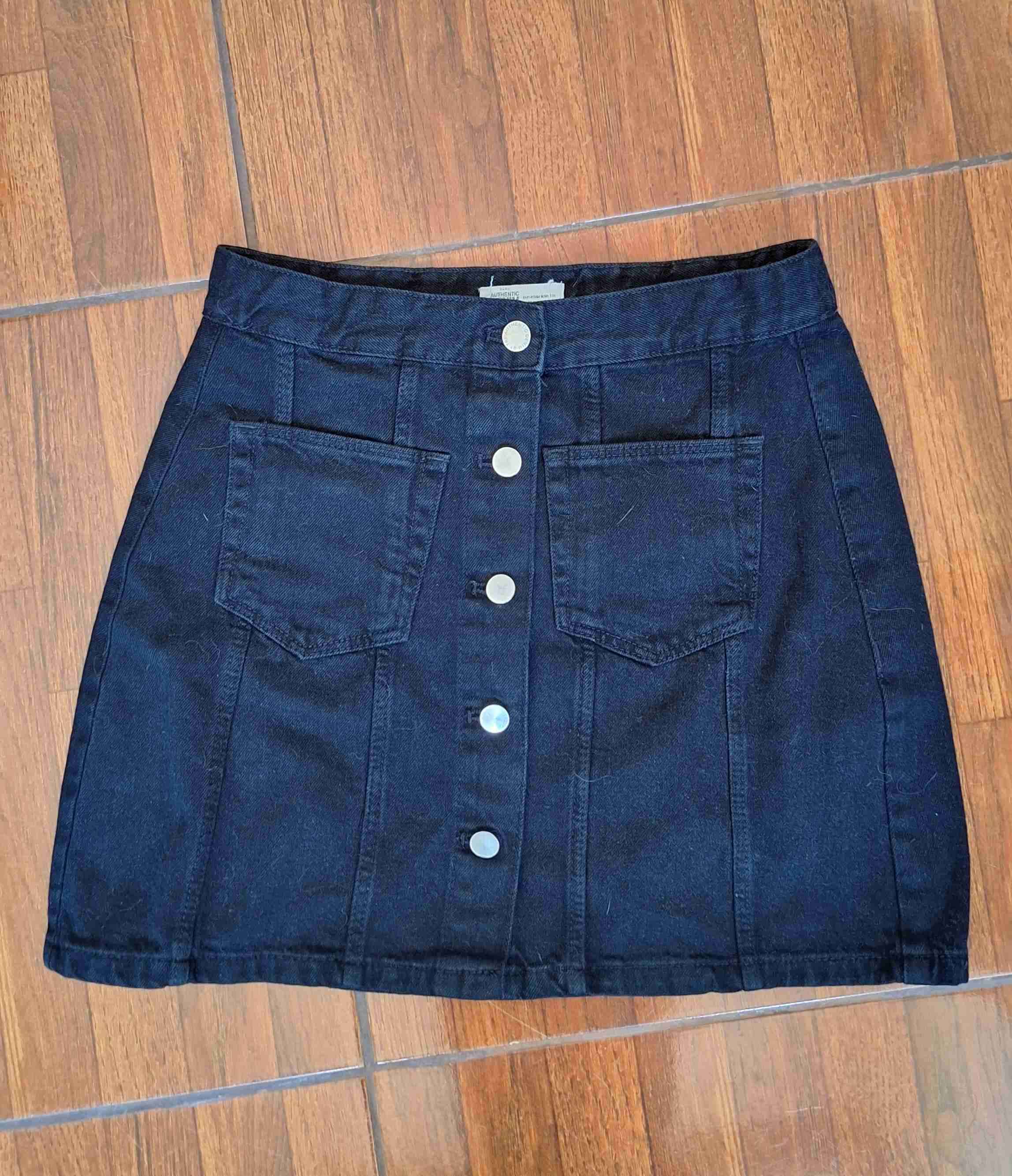 Falda mezclilla negra