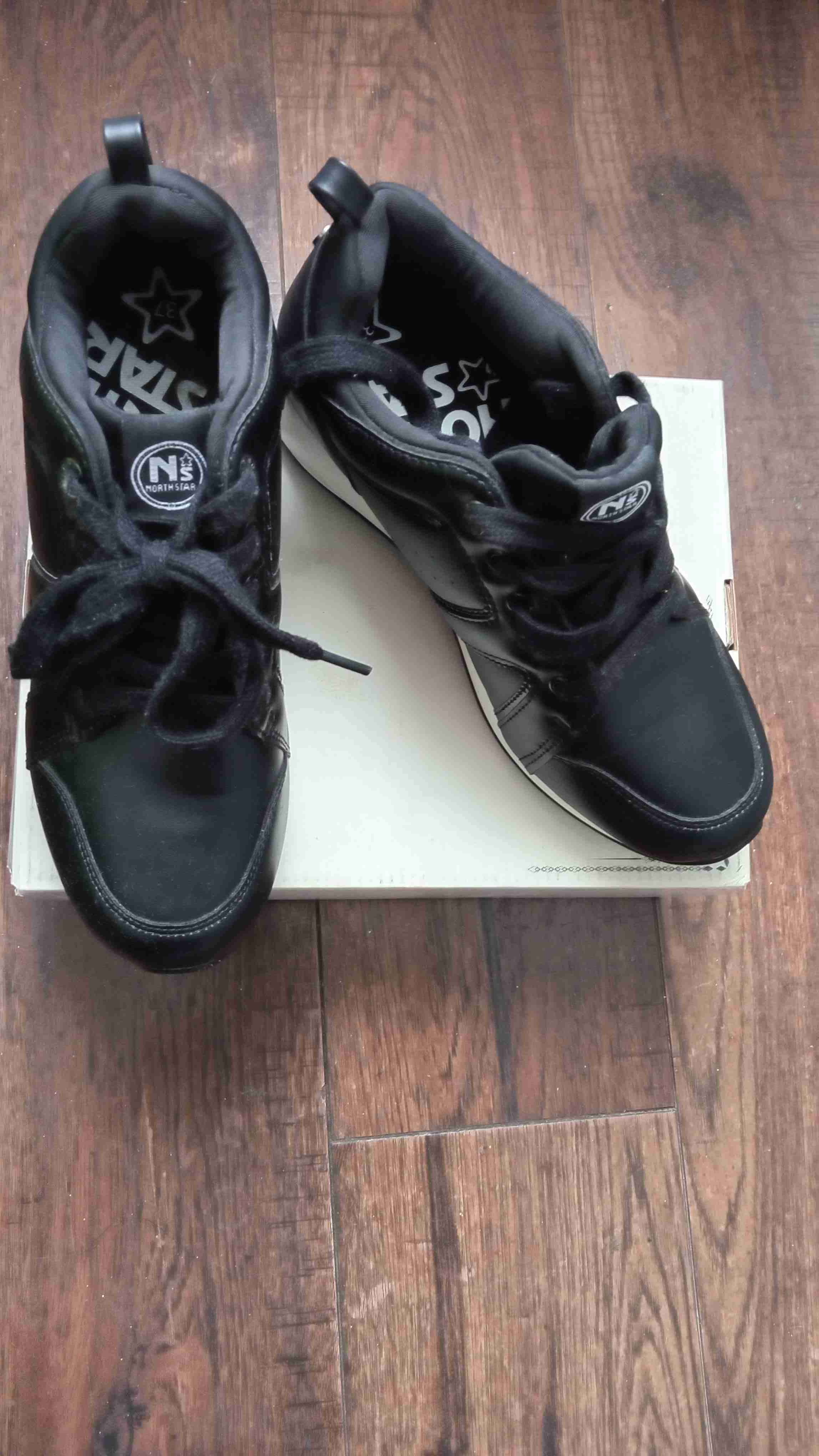 Zapatillas negras North Star - 2