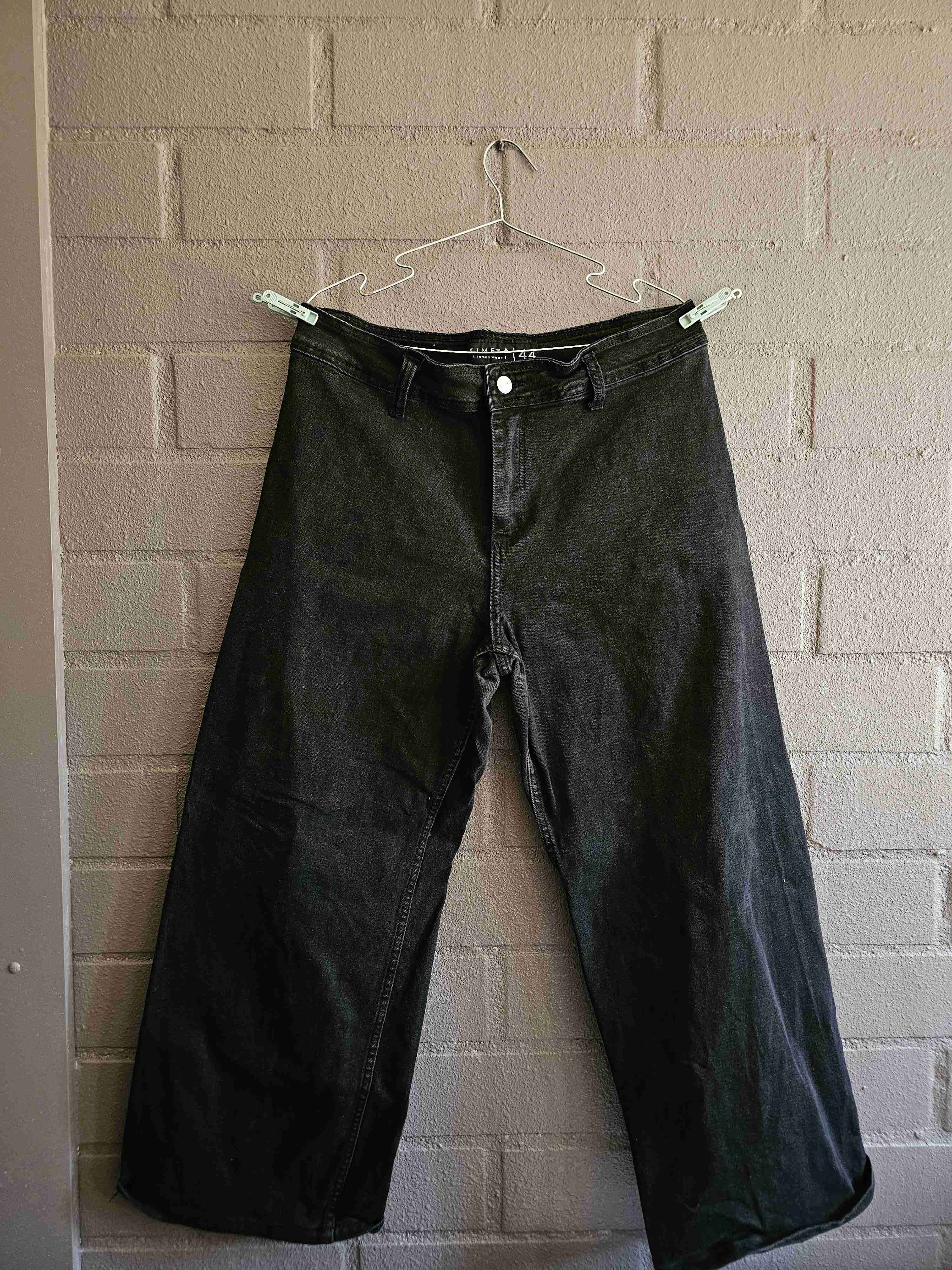 Pantalones anchos negros