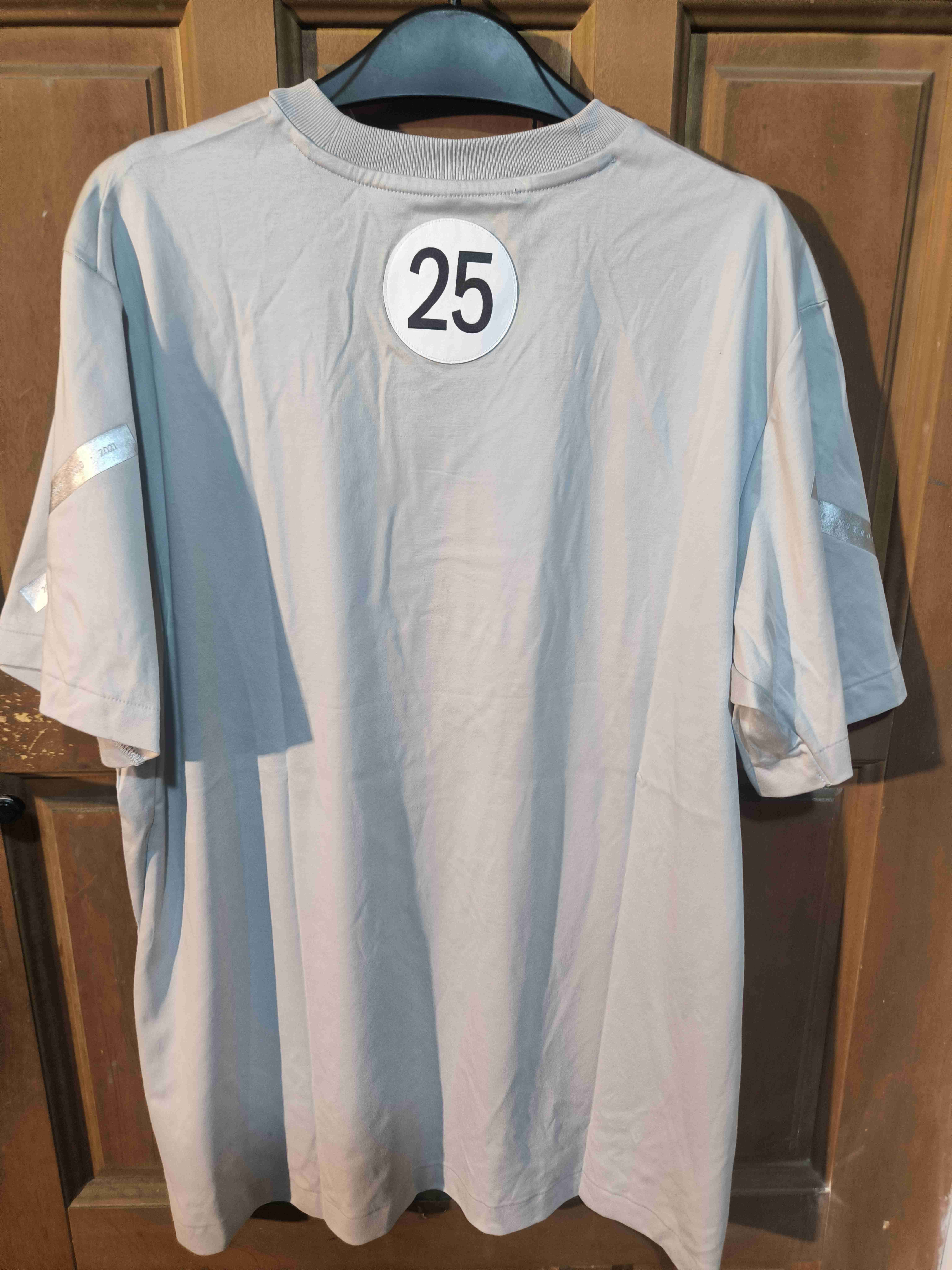 Polera Adidas x Mercedes - miniatura 2