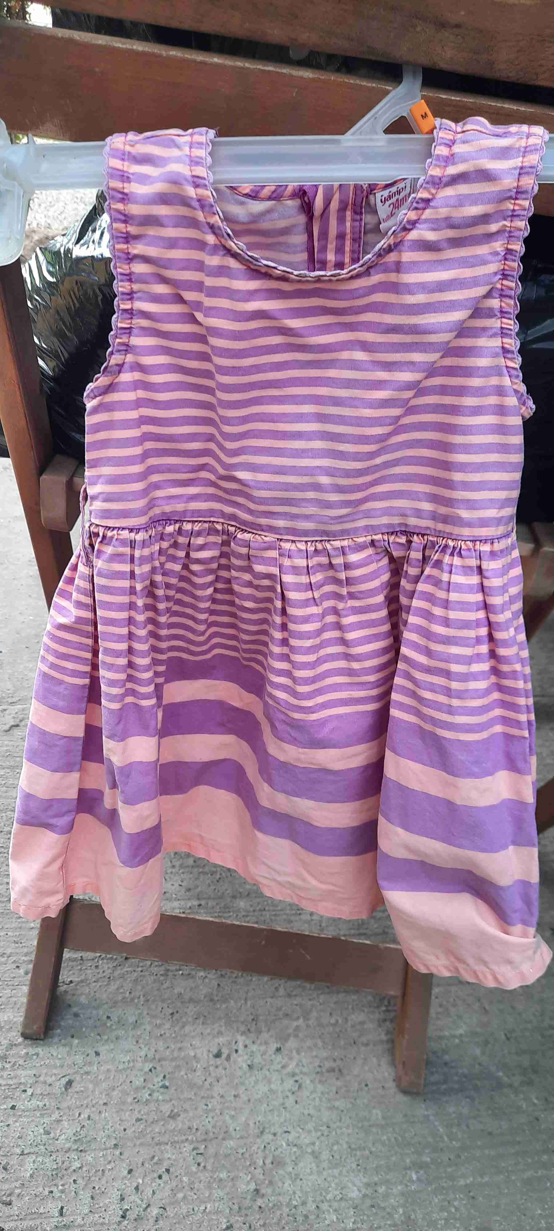 Vestido rayado lila y rosa - 1