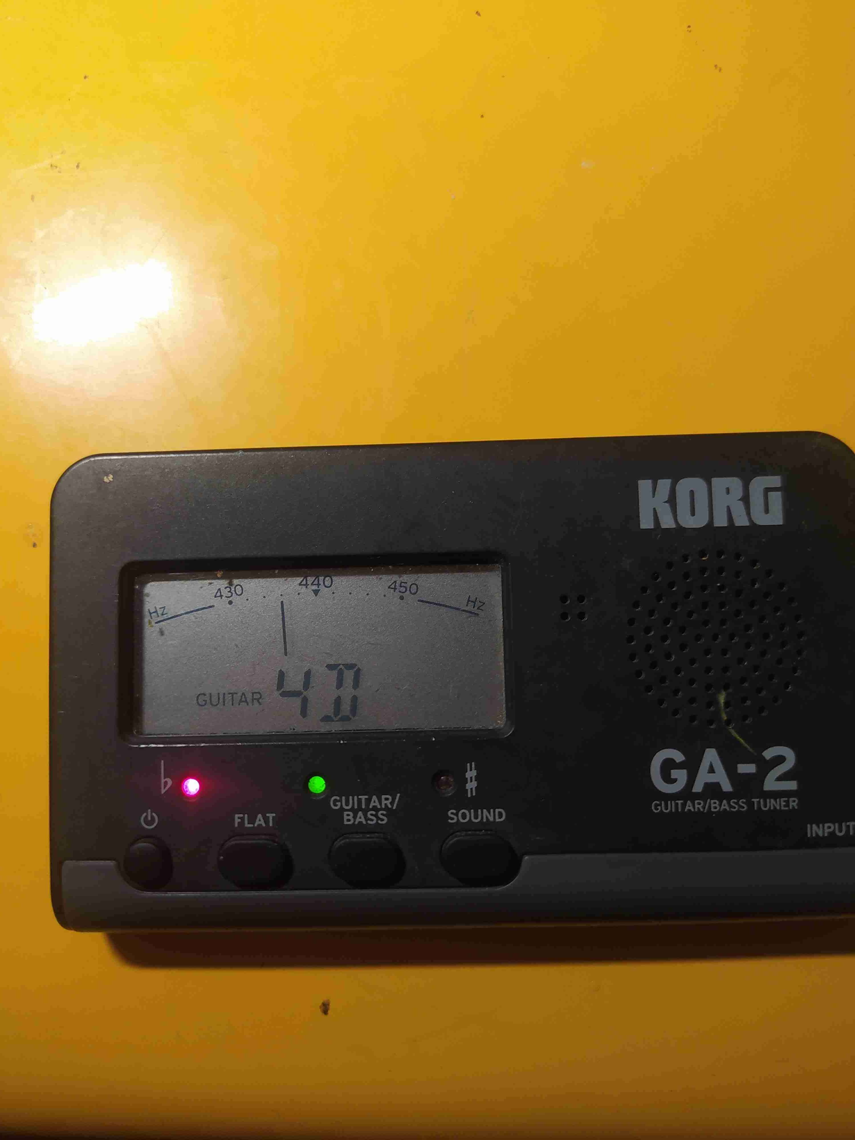 Sintonizador Korg GA-2 para guitarra - miniatura 1