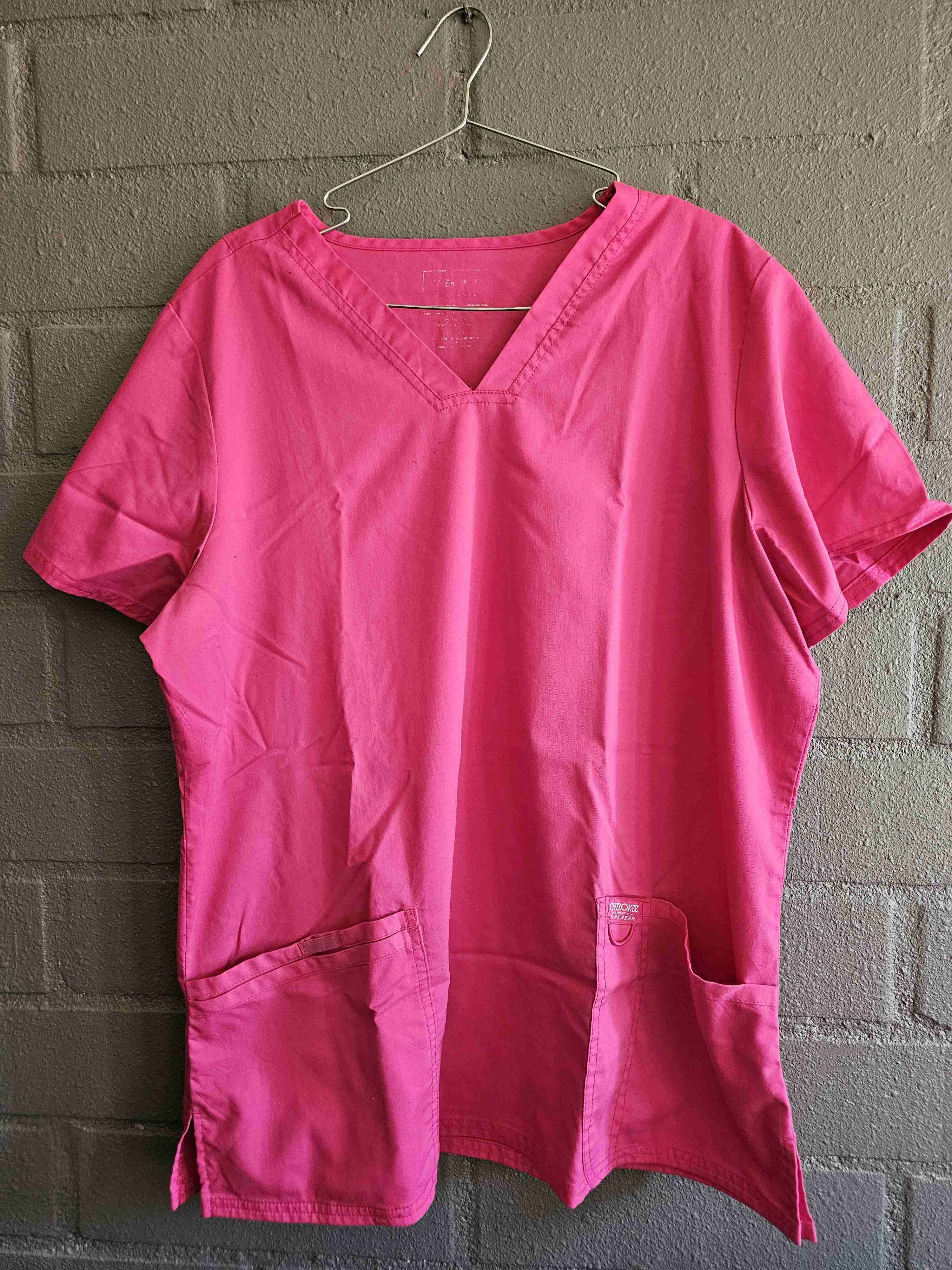 Blusa médica rosada