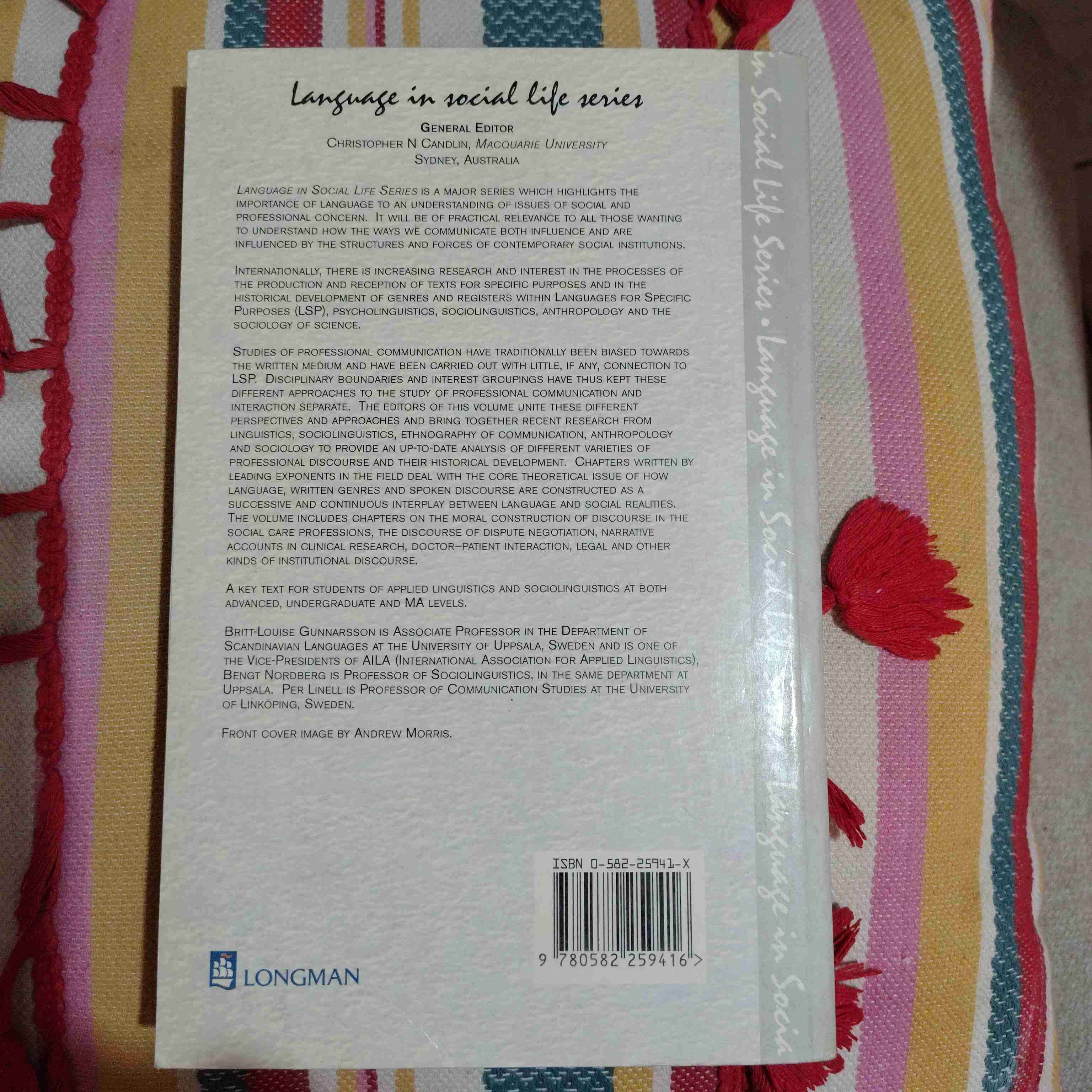 Libro The Construction of Professional Discourse - miniatura 2