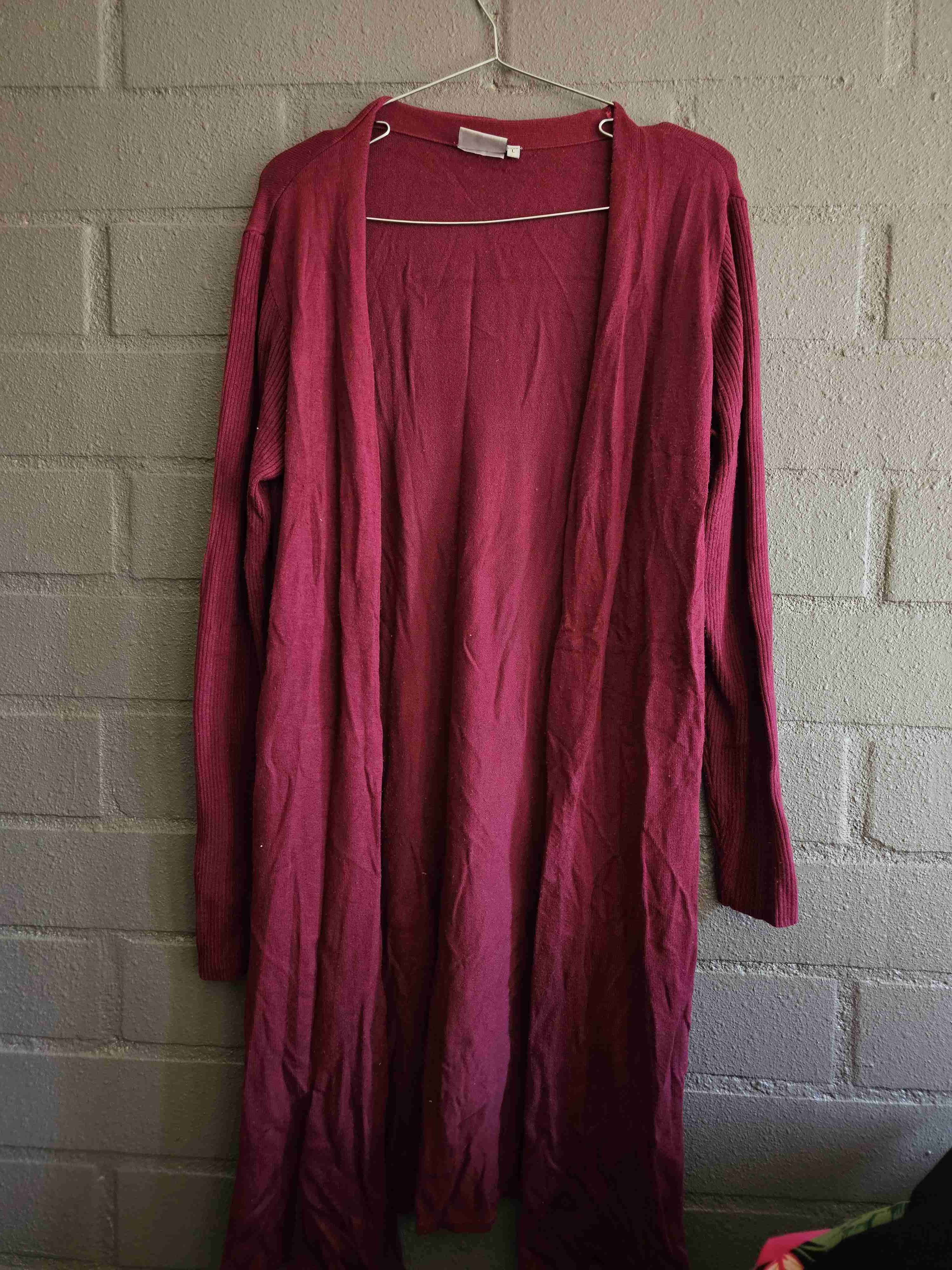 Cardigan largo burdeo