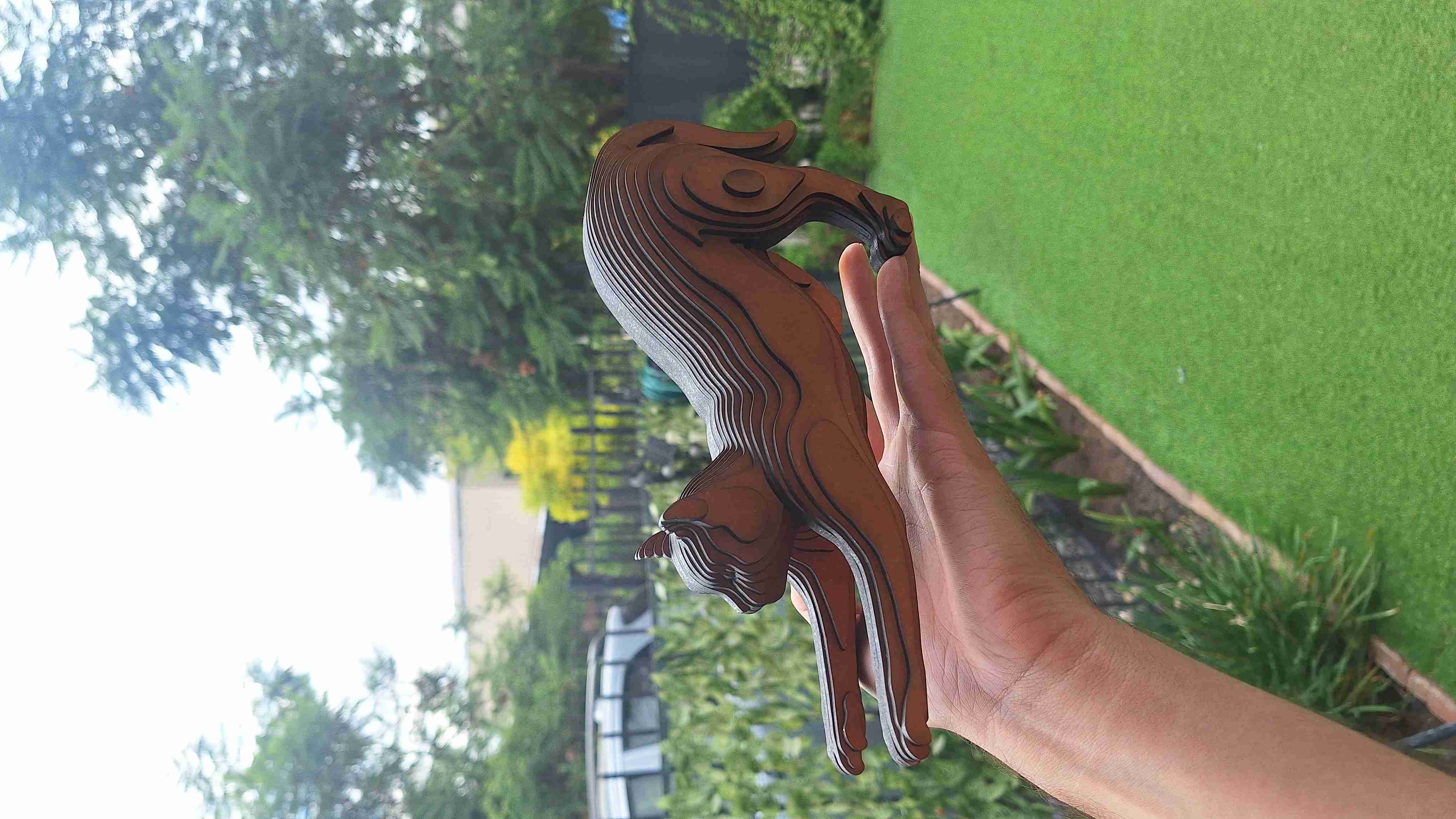 Escultura decorativa de gato en madera - miniatura 2