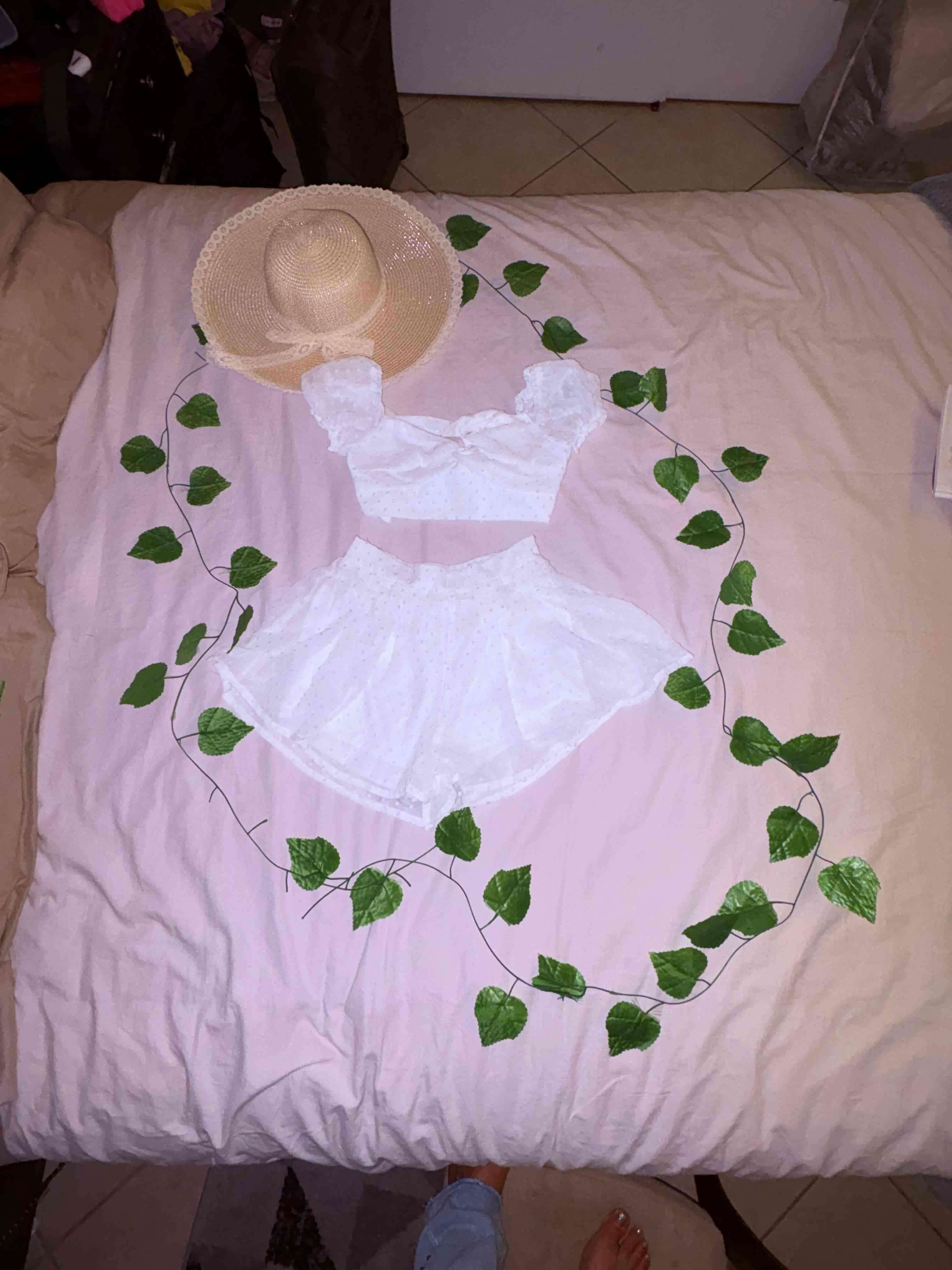 Conjunto floral blanco y lila - 3