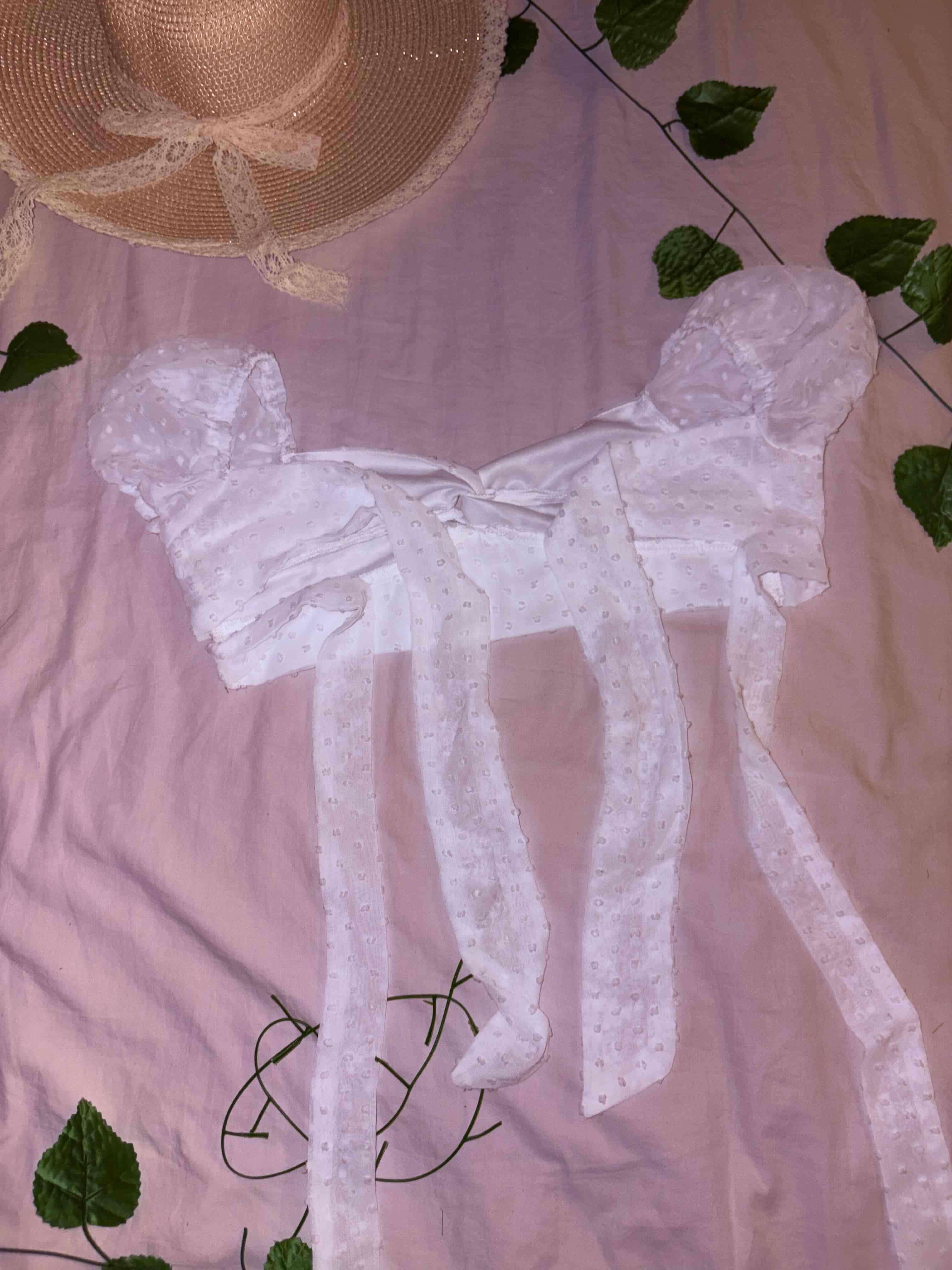 Conjunto floral blanco y lila - 6