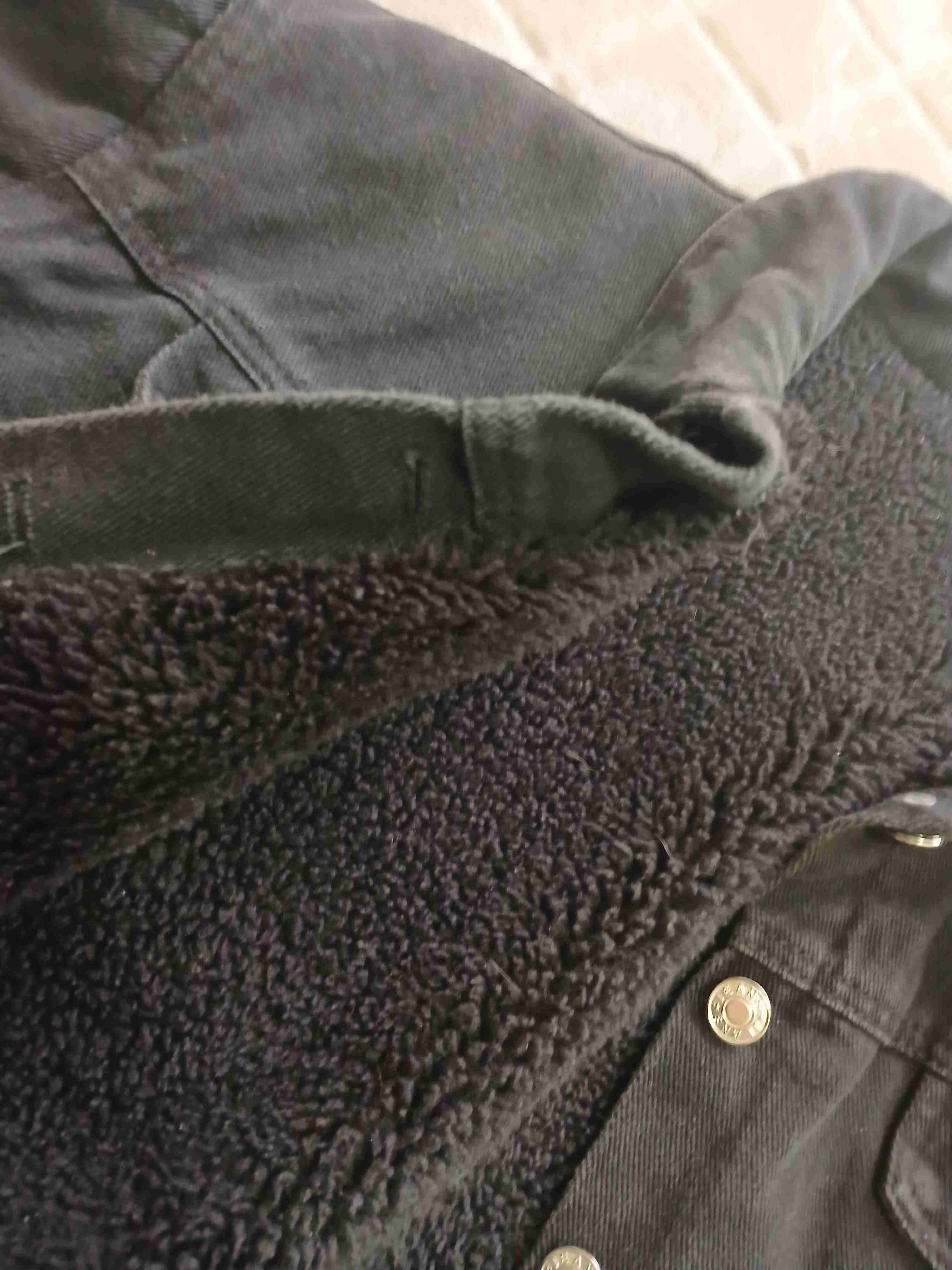 Chaqueta negra con chiporro - miniatura 2