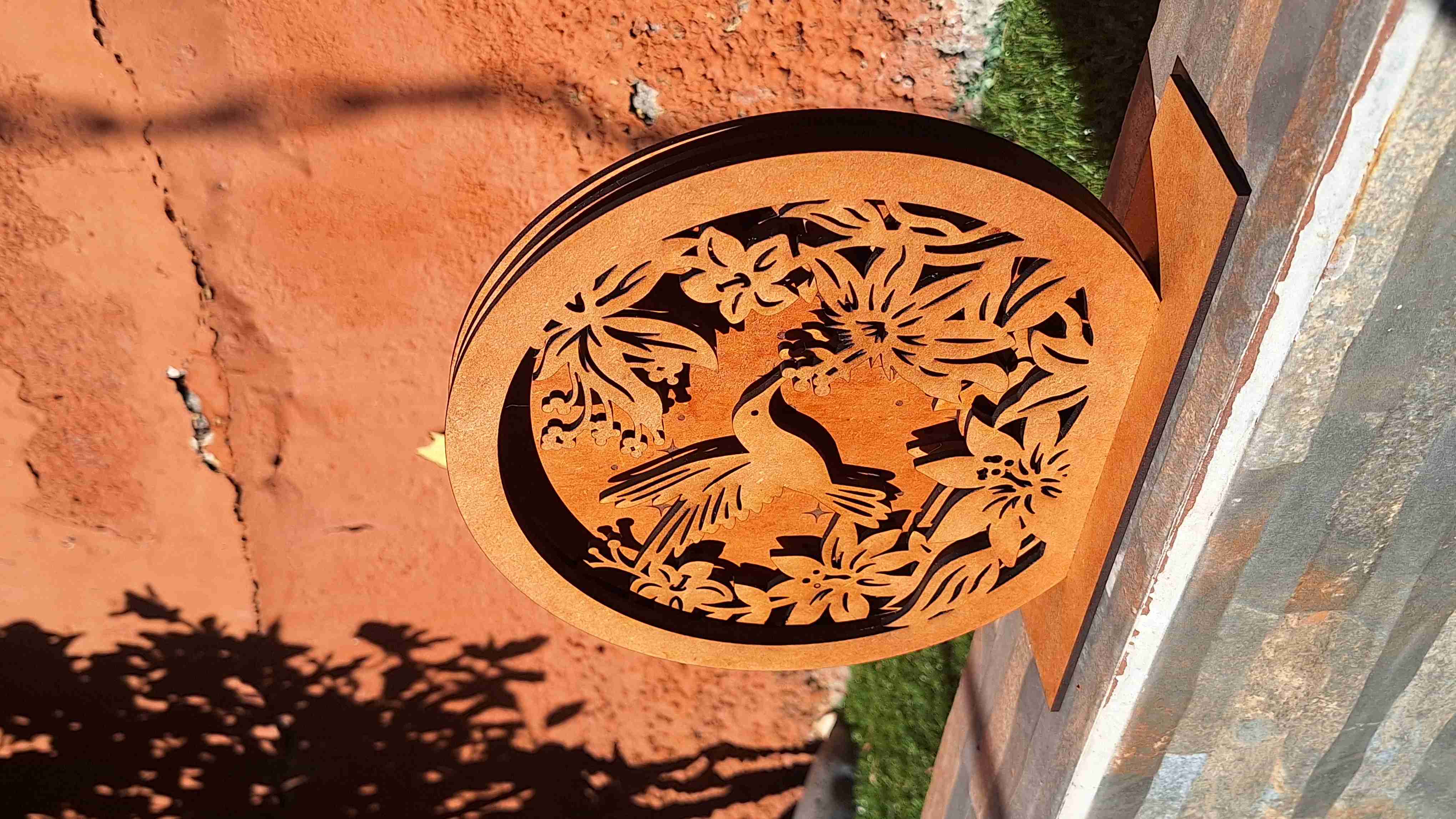 Escultura decorativa de colibrí - 2