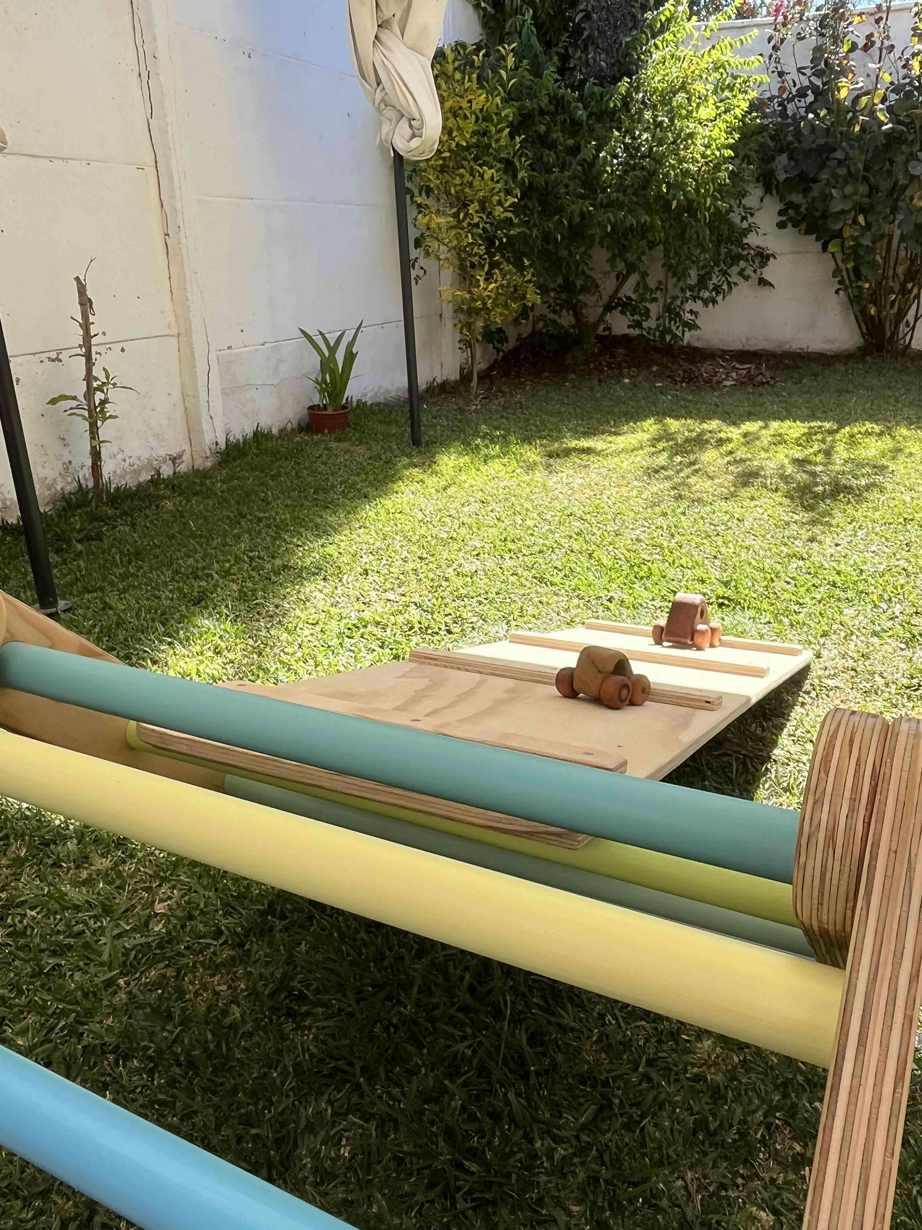 Set Triangulo Pikler - Juego infantil de madera - miniatura 3