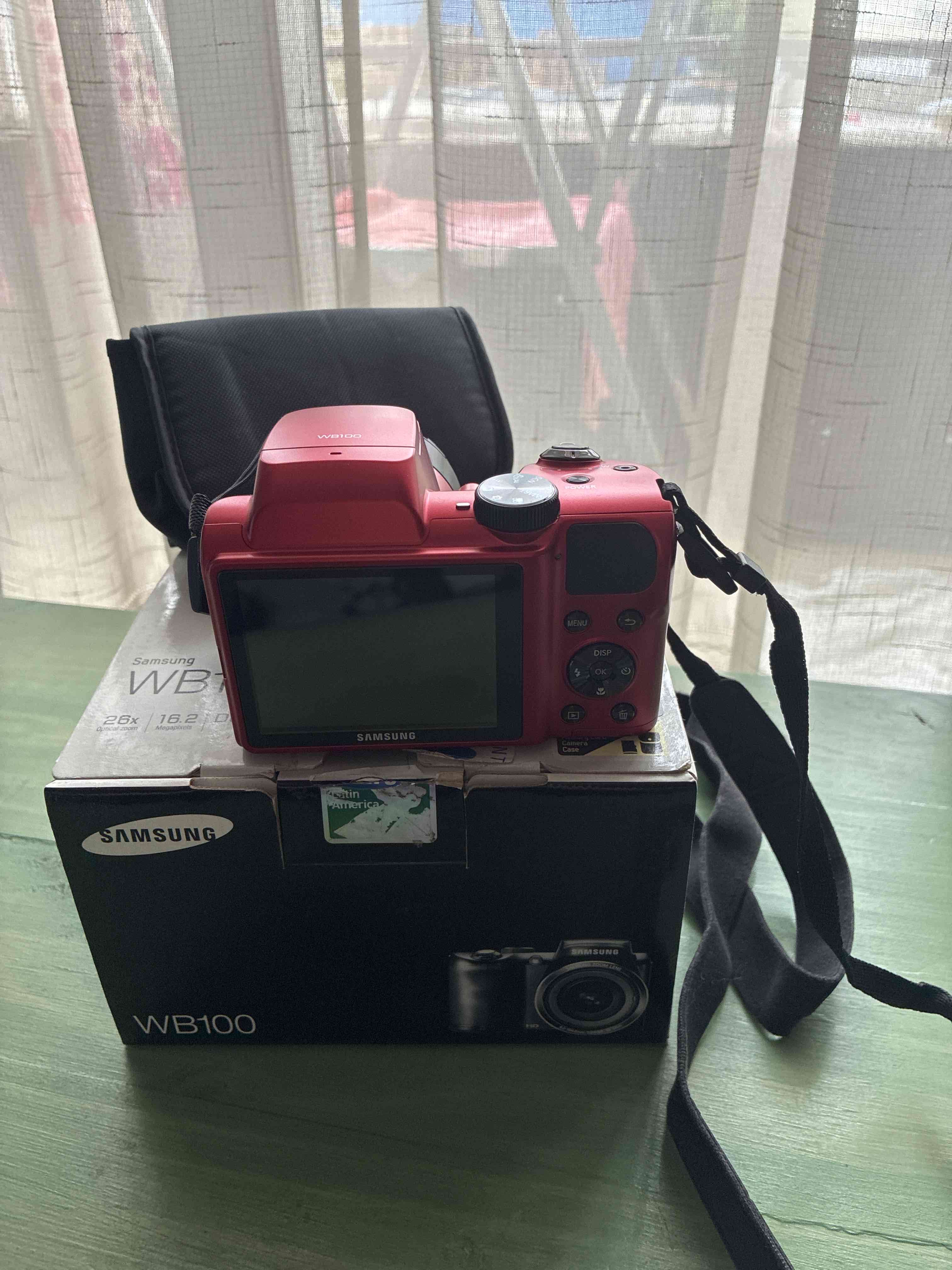 Cámara Samsung WB100 roja - miniatura 2