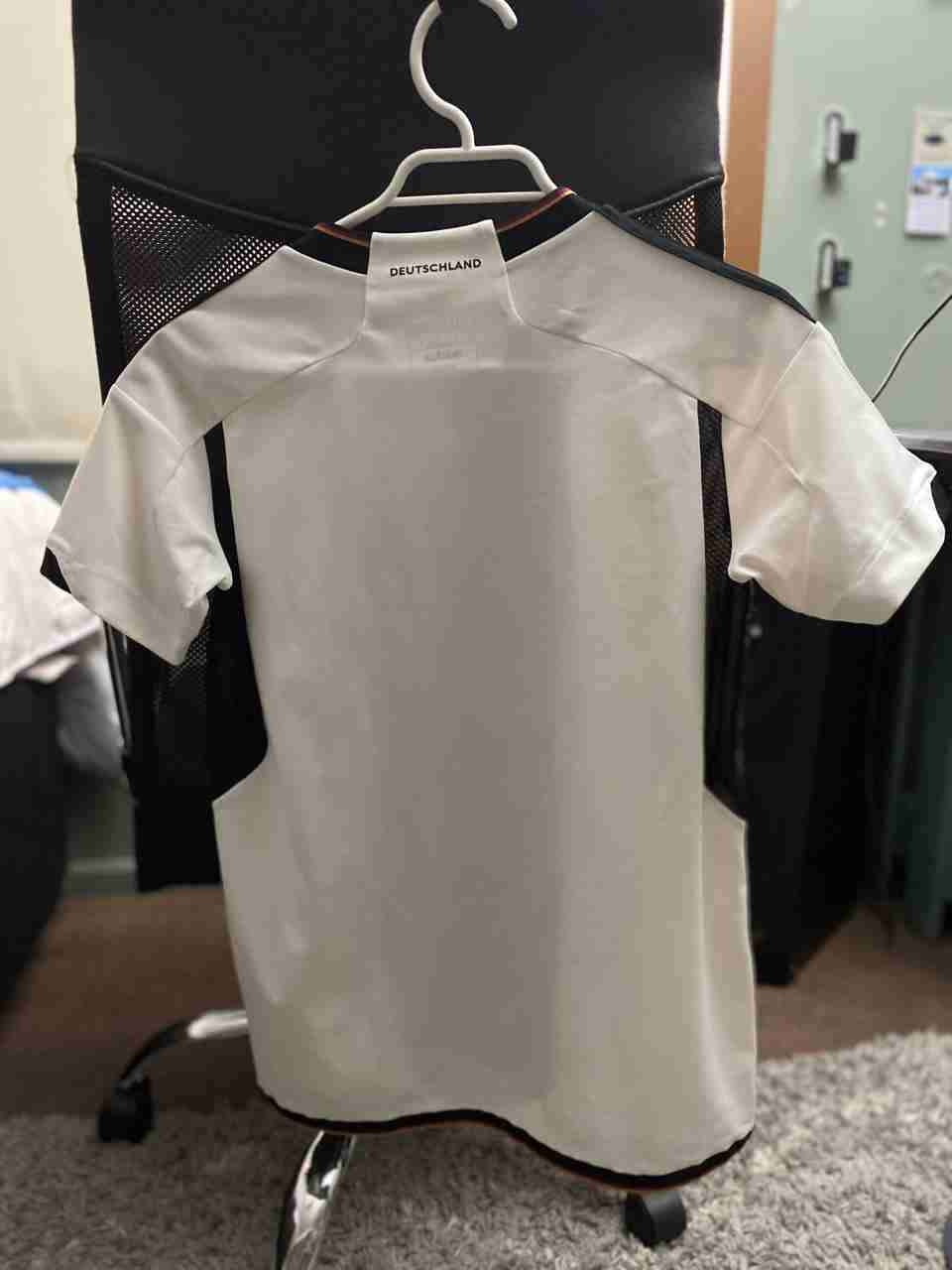 Camiseta Adidas Alemania blanco y negro 22/23 - miniatura 2