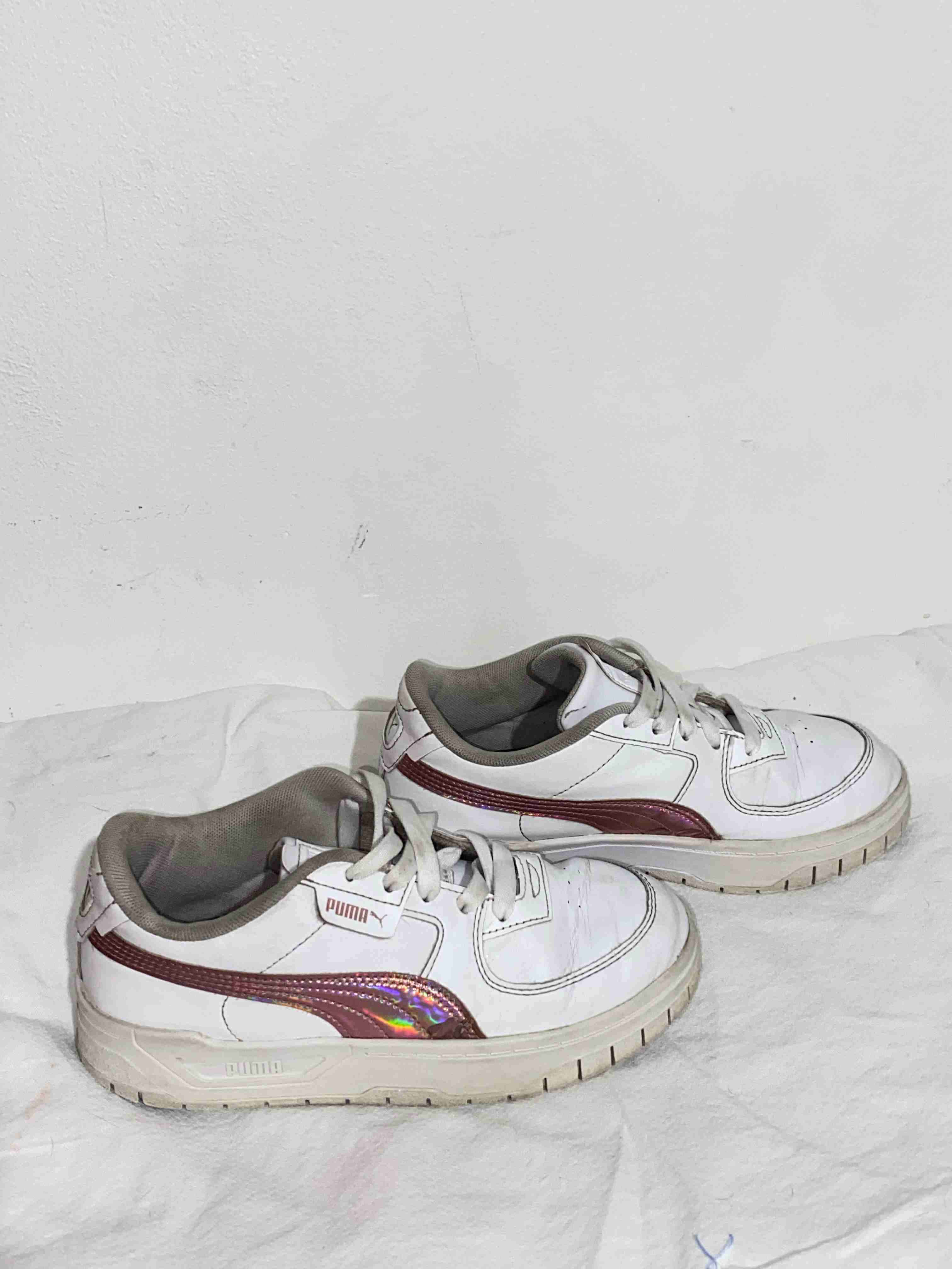 Zapatillas Puma blancas y rosadas - miniatura 5