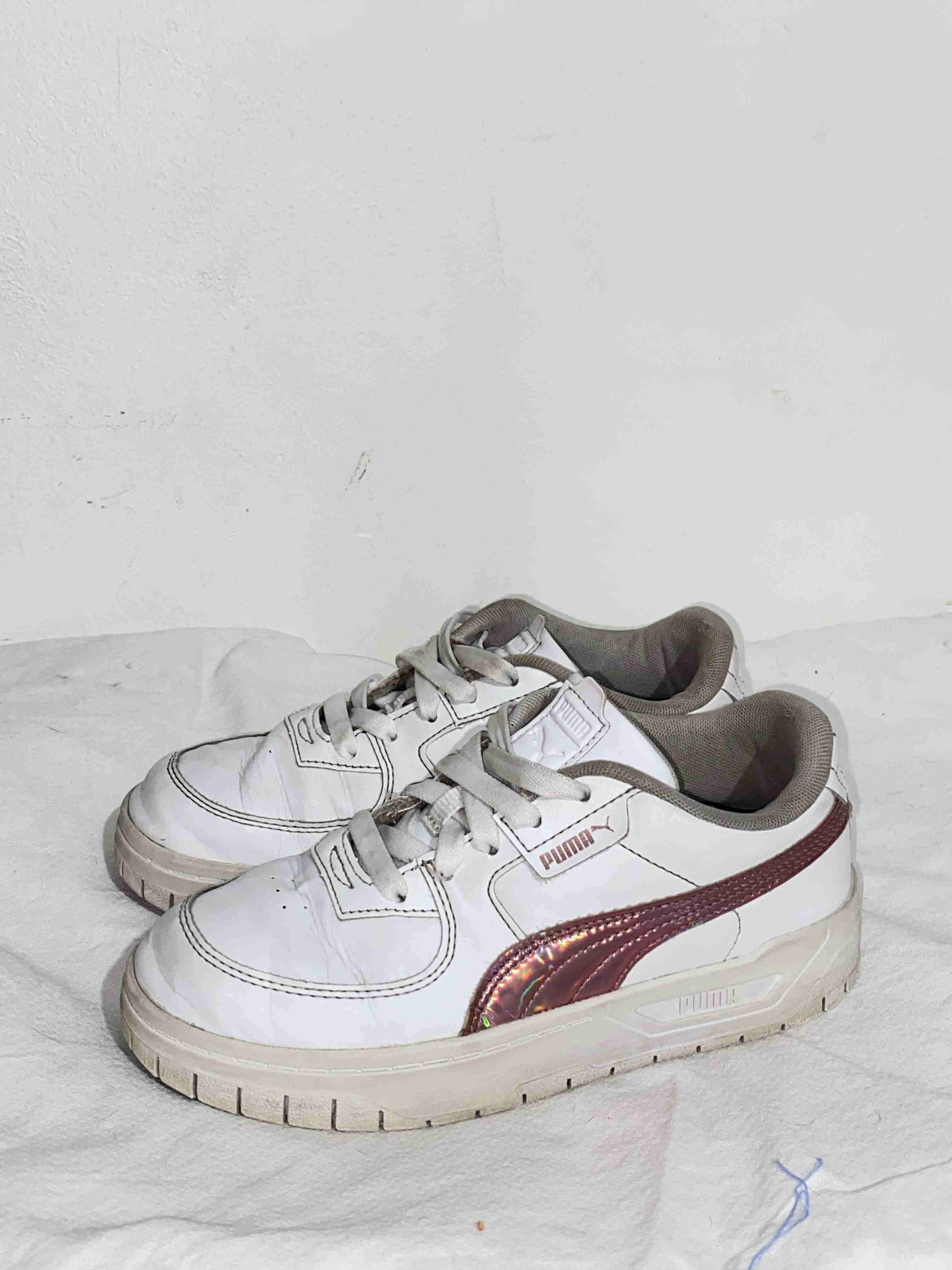 Zapatillas Puma blancas y rosadas - miniatura 6