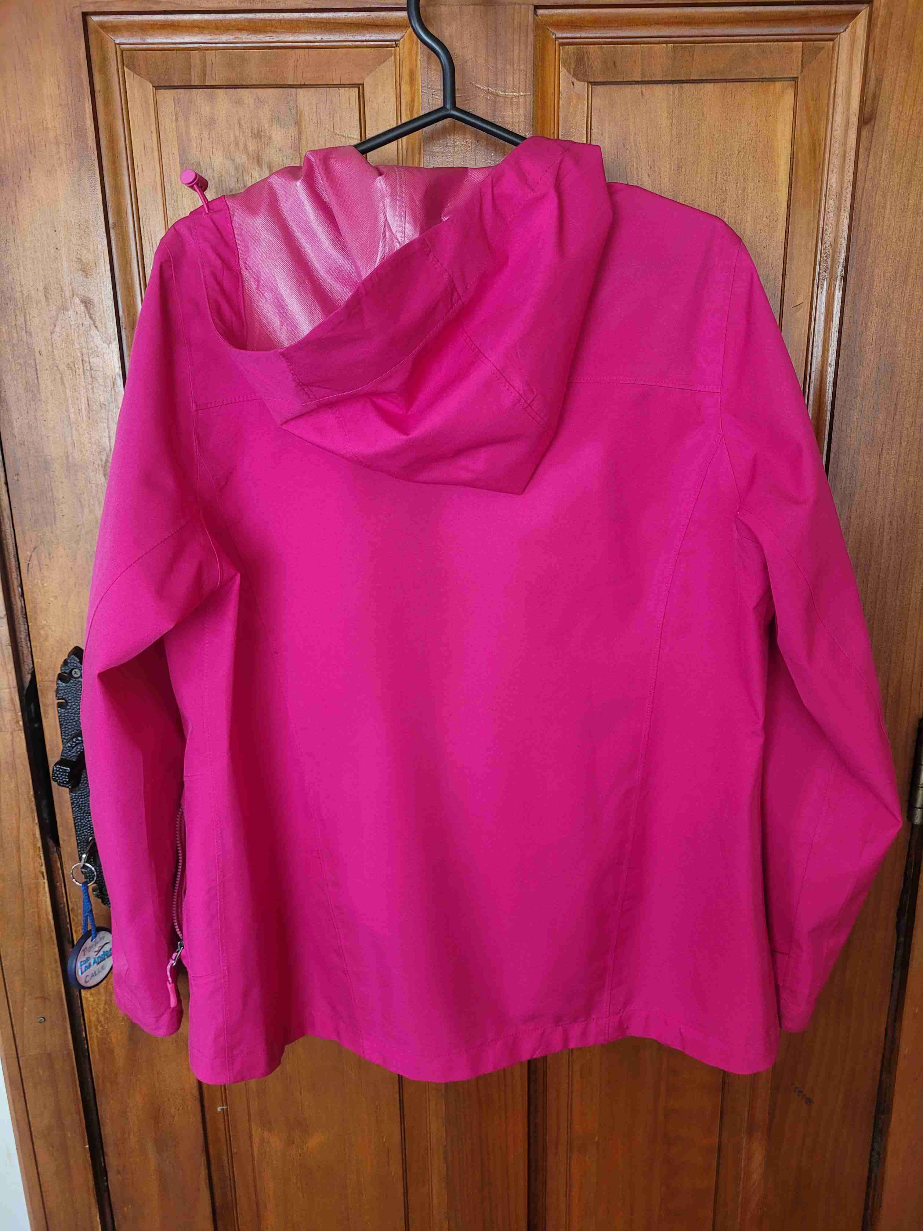 Chaqueta liviana fucsia - miniatura 3
