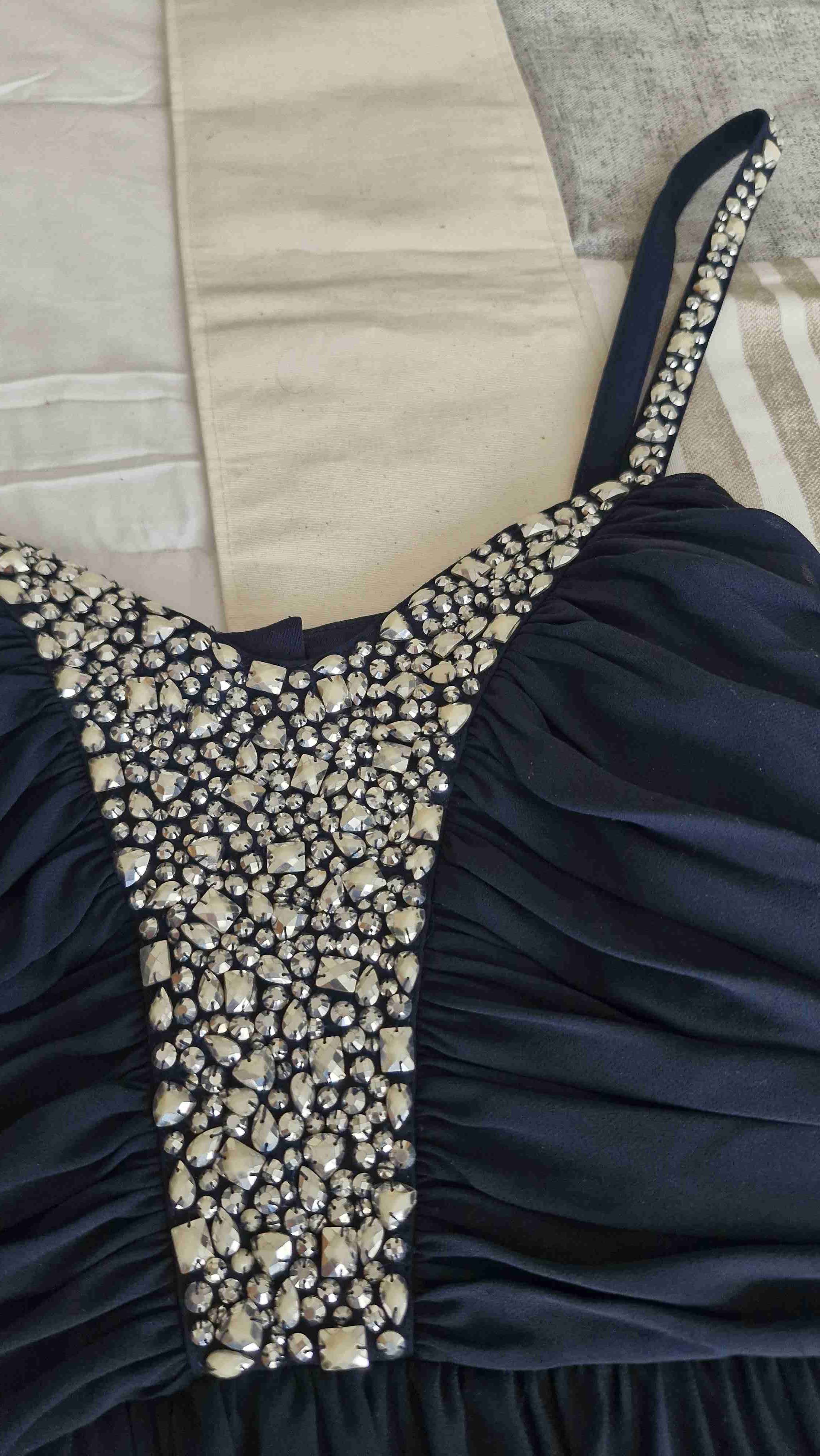 Vestido azul con pedrería - 2